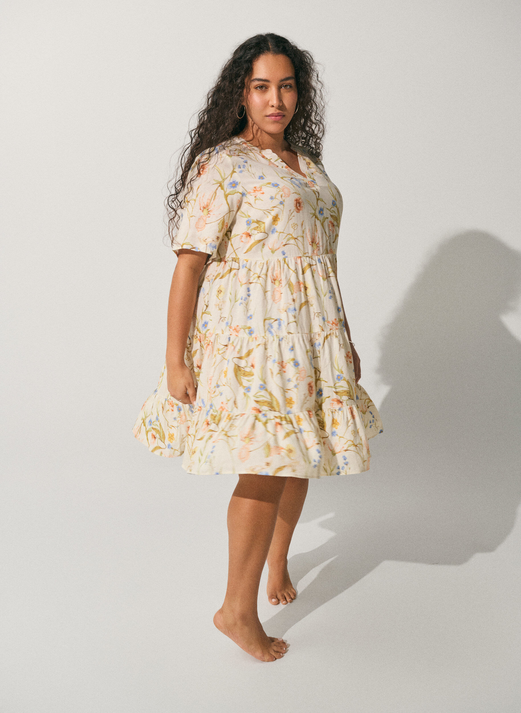 Robe A-line longueur genou en lin et viscose