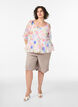 Blouse en lyocell &agrave; imprim&eacute; floral et d&eacute;collet&eacute; en c&oelig;ur, Blanc, Model image number 1