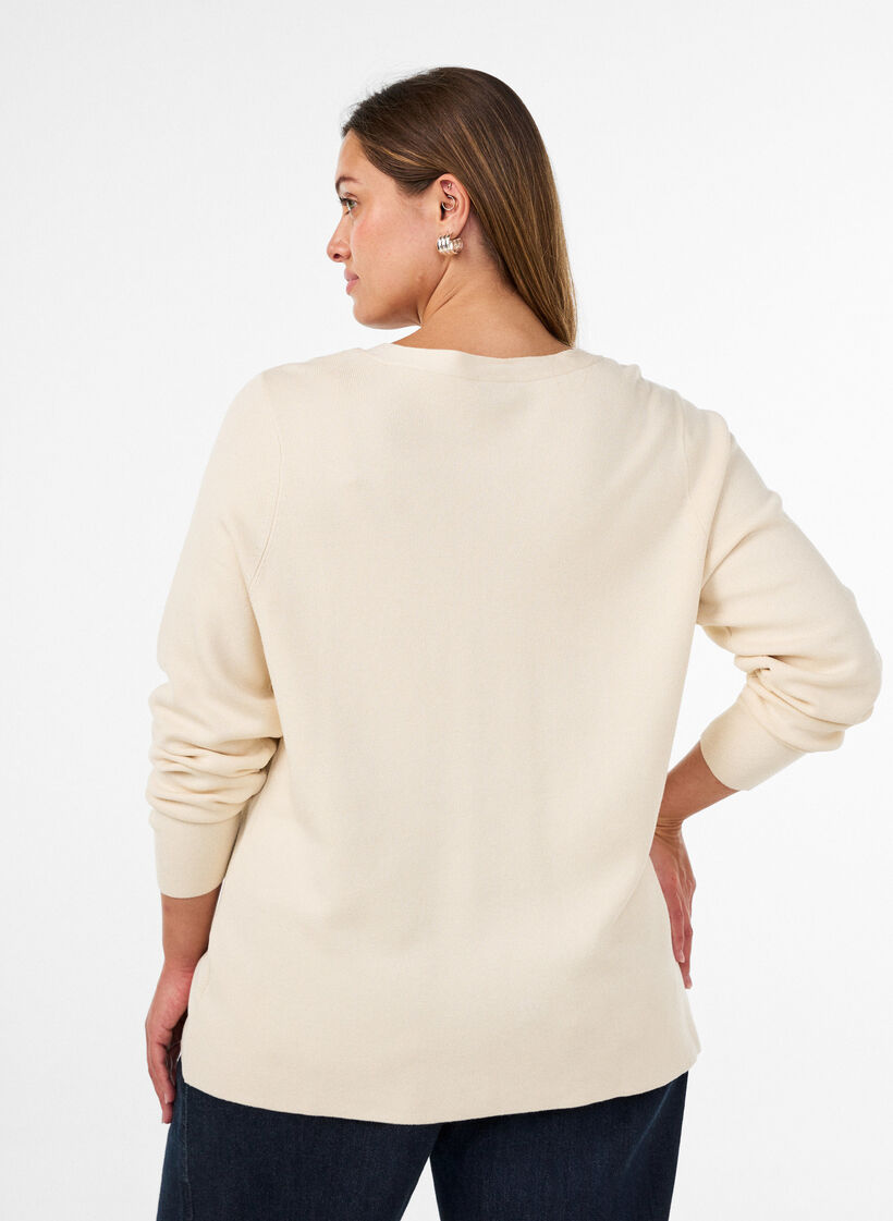 Cardigan en maille fine avec boutons d&eacute;coratifs, Vanille, Model image number 2