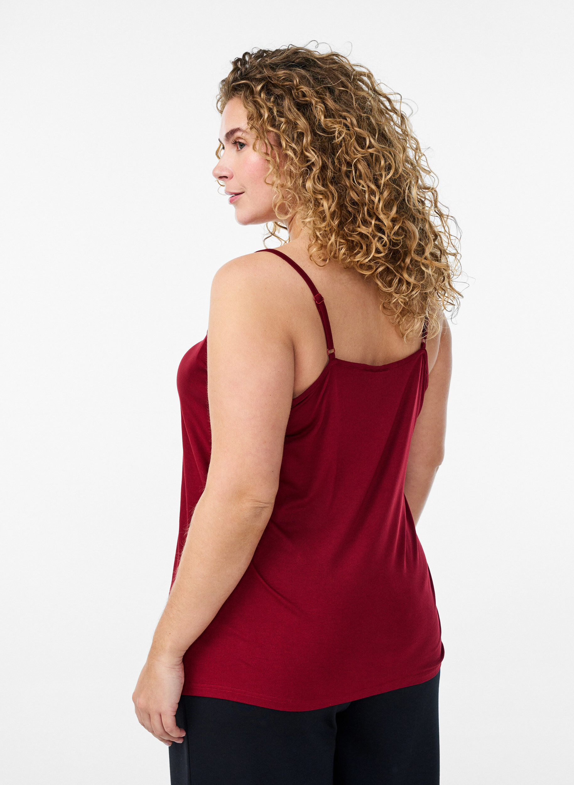 Zizzi Top avec d&eacute;tails en dentelle et bretelles spaghetti, Marron, Model image number 2