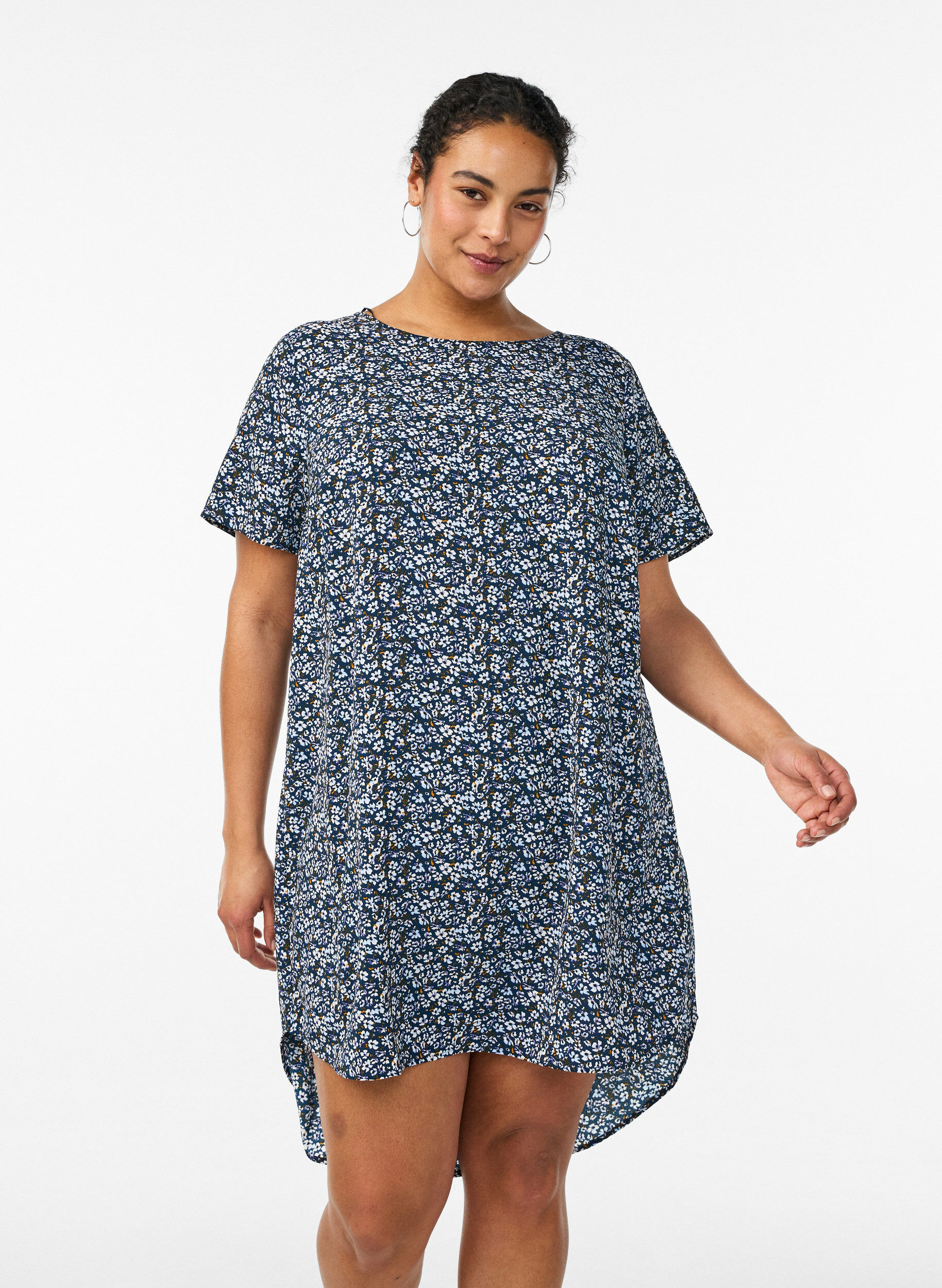 Zizzi Robe &agrave; manches courtes avec imprim&eacute;, Bleu, Model image number 0