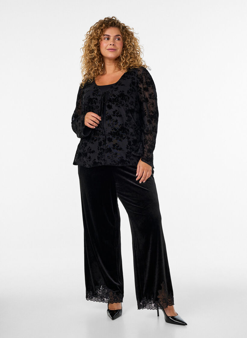 Pantalon en velours coupe ample avec finitions en dentelle, Noir, Model image number 1