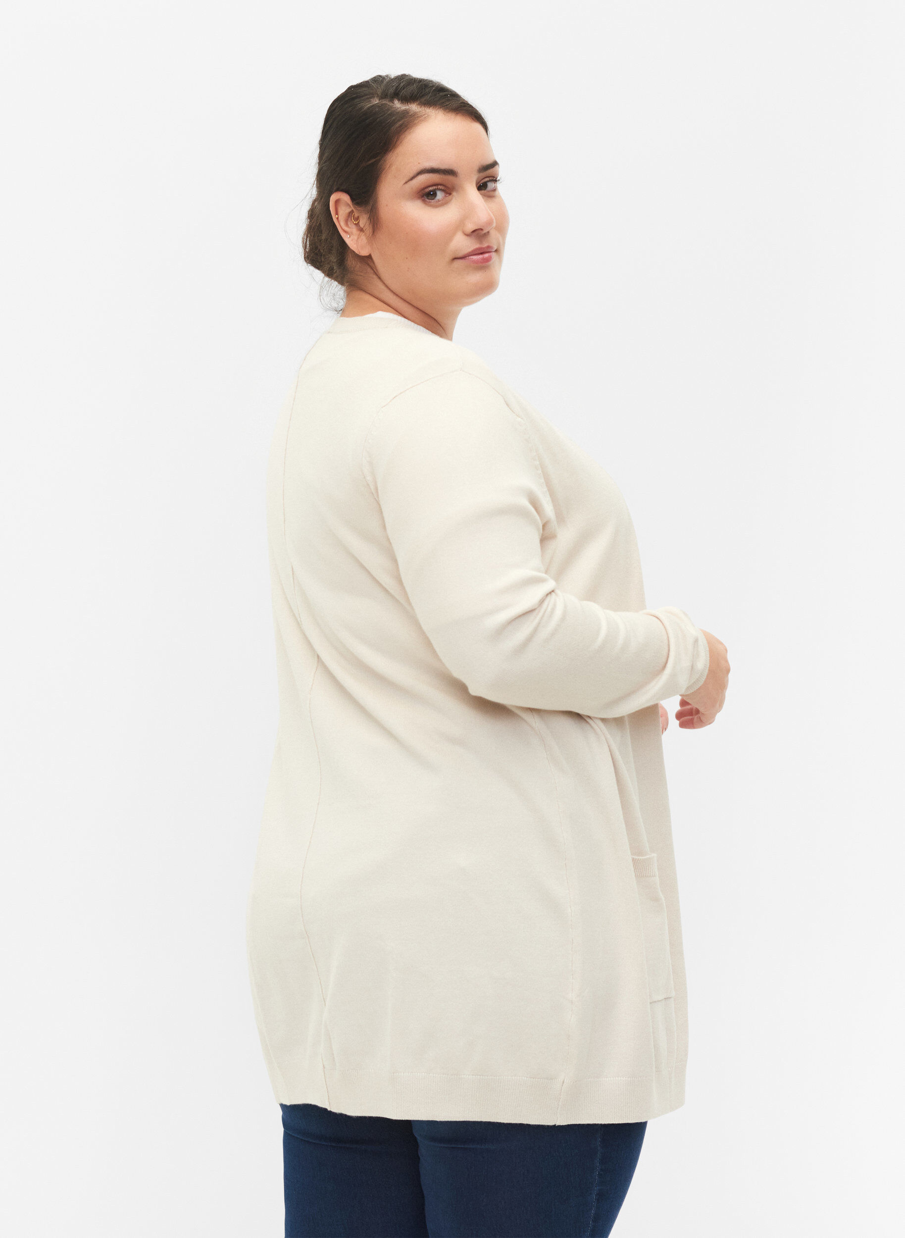 ZizziLong cardigan tricot&eacute; dans un m&eacute;lange de viscose, Beige, Model image number 2