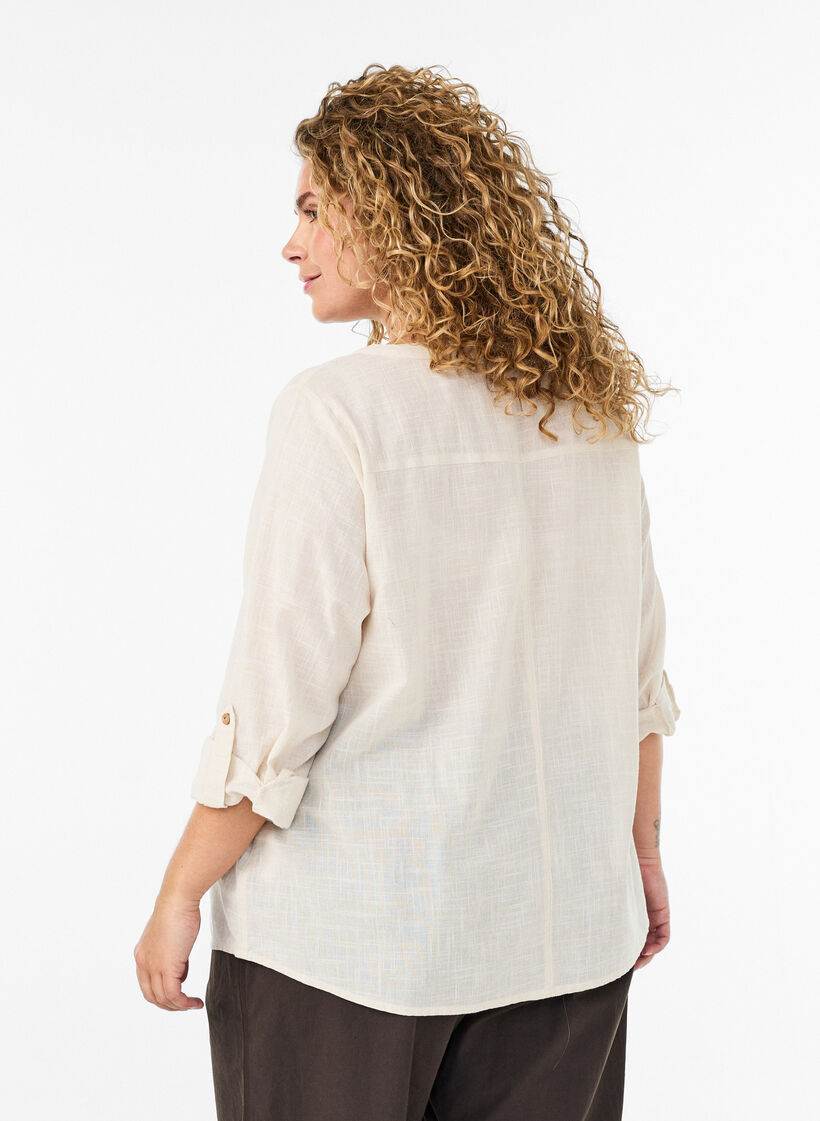 Chemisier en coton avec un col en V, Vanille, Model image number 2