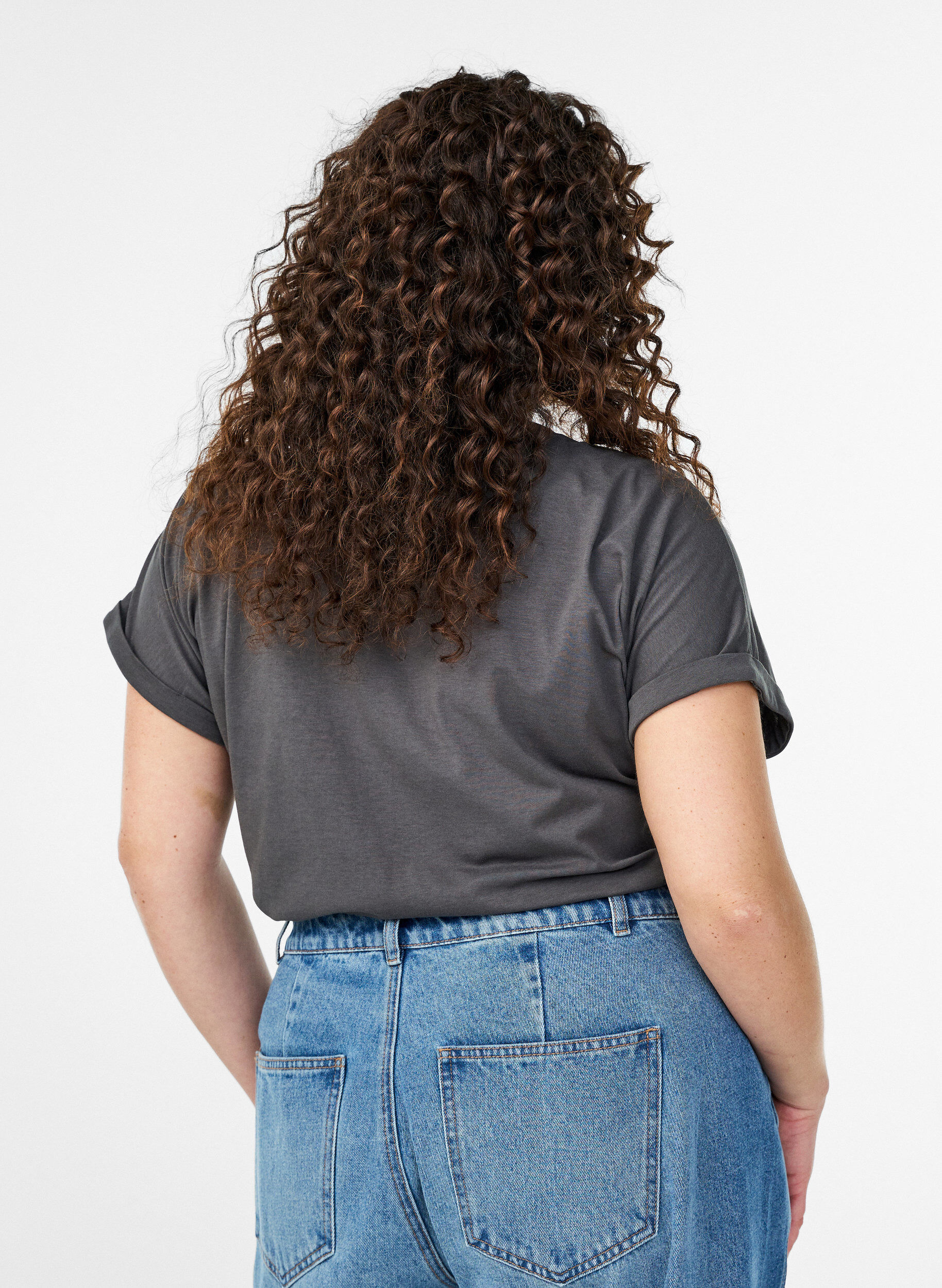 Zizzi T-shirt &agrave; manches courtes en m&eacute;lange de coton, Gris anthracite, Model image number 2