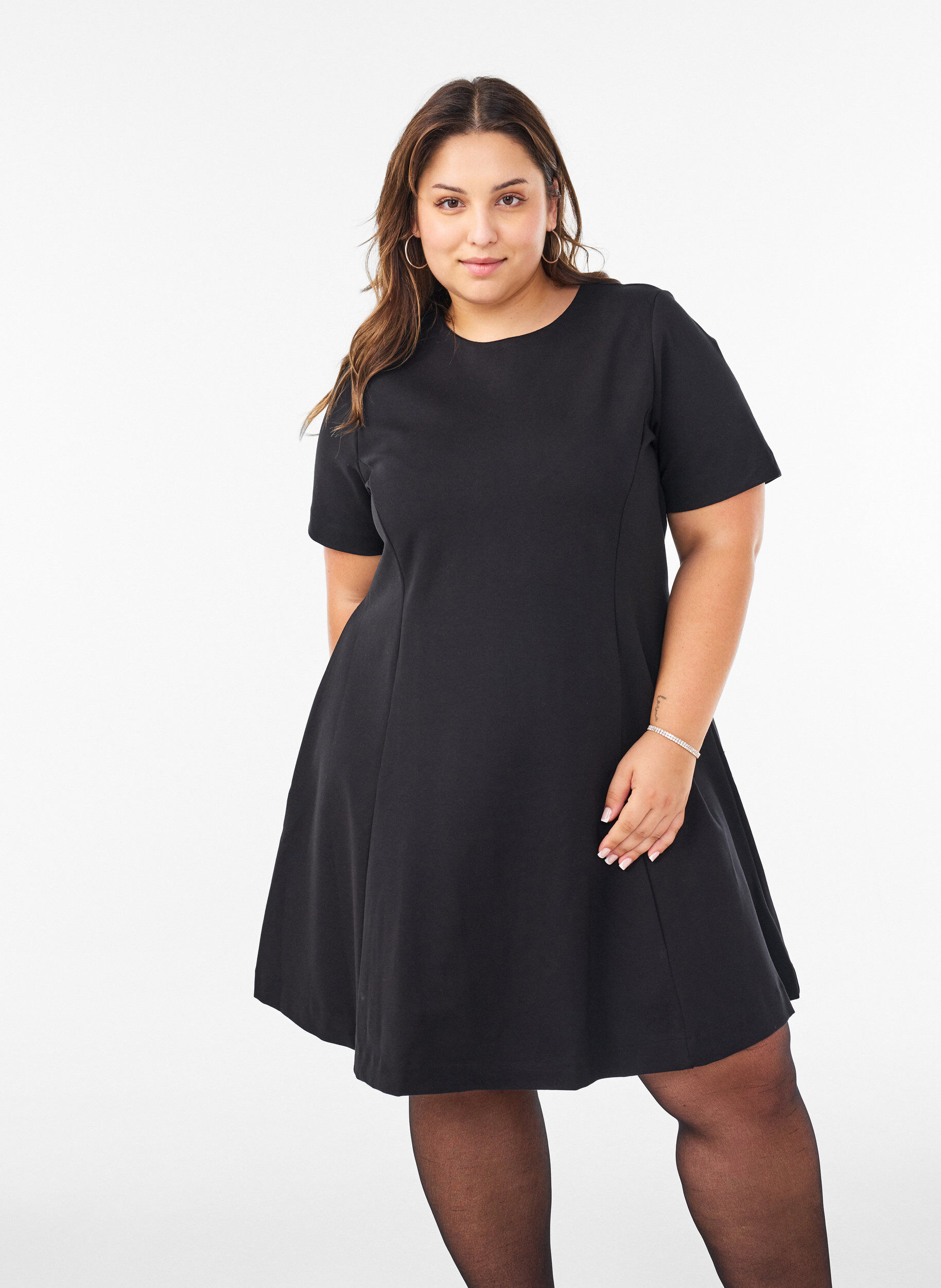 ZizziRobe courte &eacute;vas&eacute;e en jersey, 0199, Model image number 0