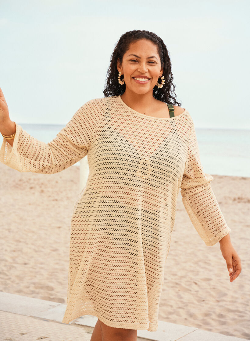 Robe de plage avec broderie ajour&eacute;e et manches longues, Beige, Image