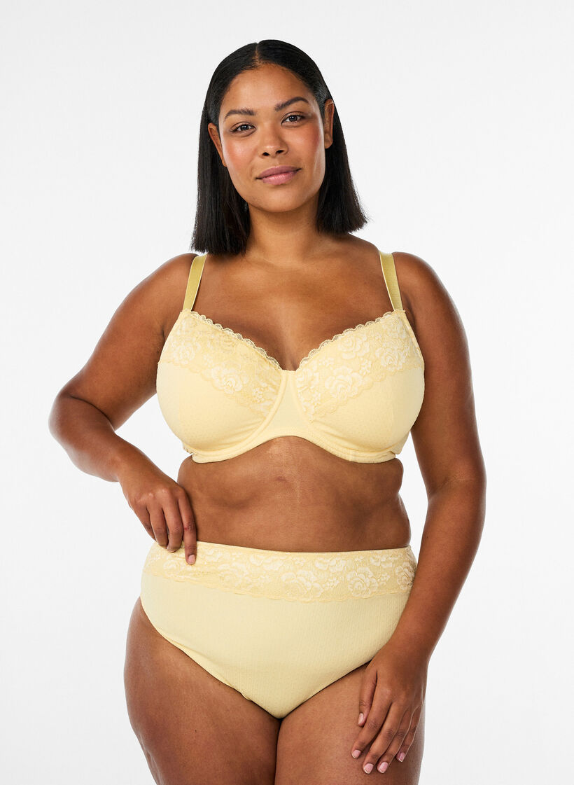 Soutien-gorge rembourr&eacute; avec dentelle et texture dobby, Jaune clair, Model image number 1