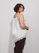 Top &agrave; fines bretelles avec dentelle et ourlet asym&eacute;trique, Vanille, Model image number 2