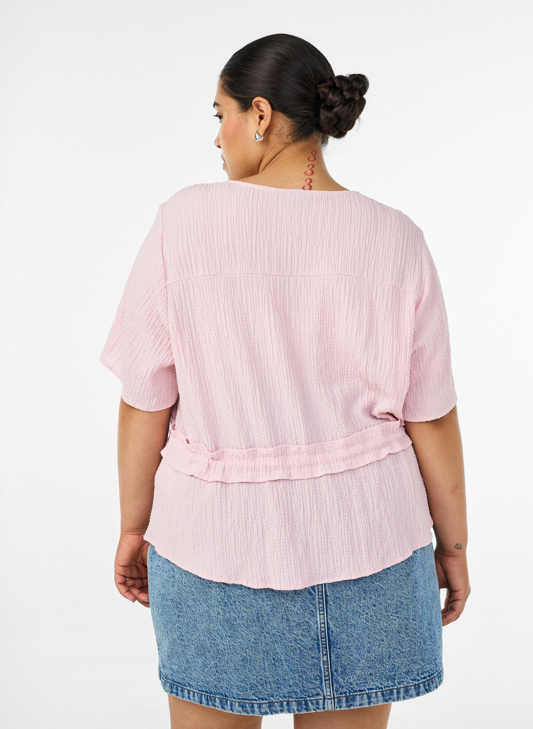ZizziBlouse avec texture et lien &agrave; la taille, Rose, Model image number 2