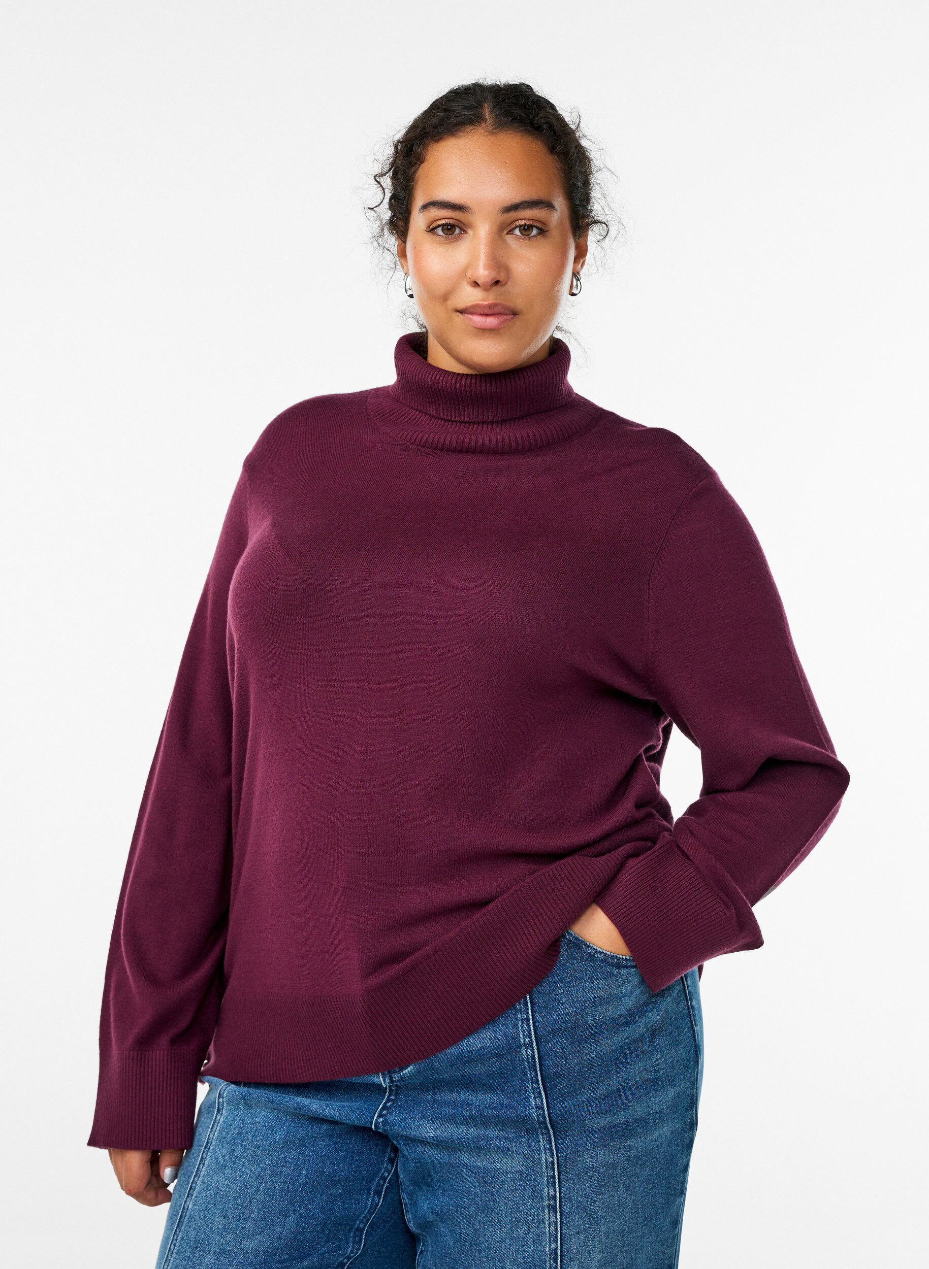Blouse en maille avec col roul&eacute; et boutons sur le c&ocirc;t&eacute;, Bordeaux fonc&eacute;, Model