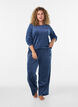 Blouse en velours avec texte brod&eacute;, Bleu, Model image number 1