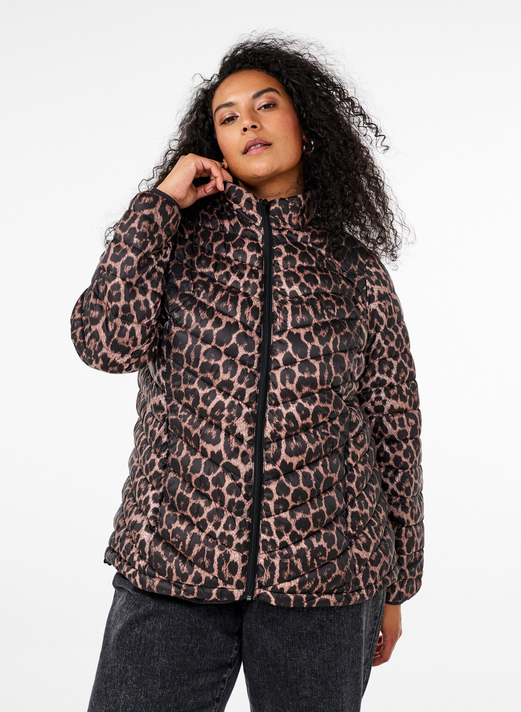 Zizzi Veste l&eacute;g&egrave;re avec poches, Marron, Model image number 0