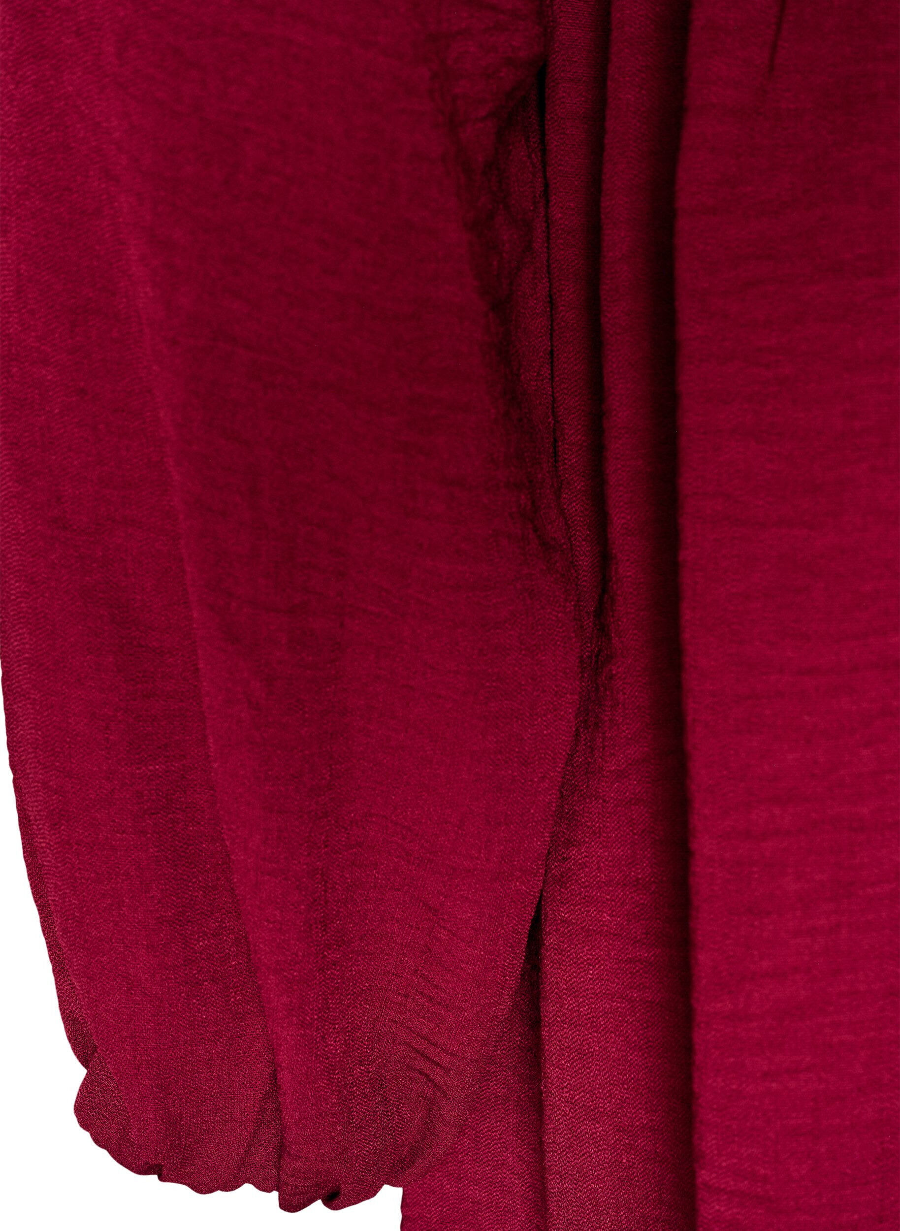 ZizziRobe coupe &eacute;vas&eacute;e avec une taille empire, Rouge, Packshot image number 3