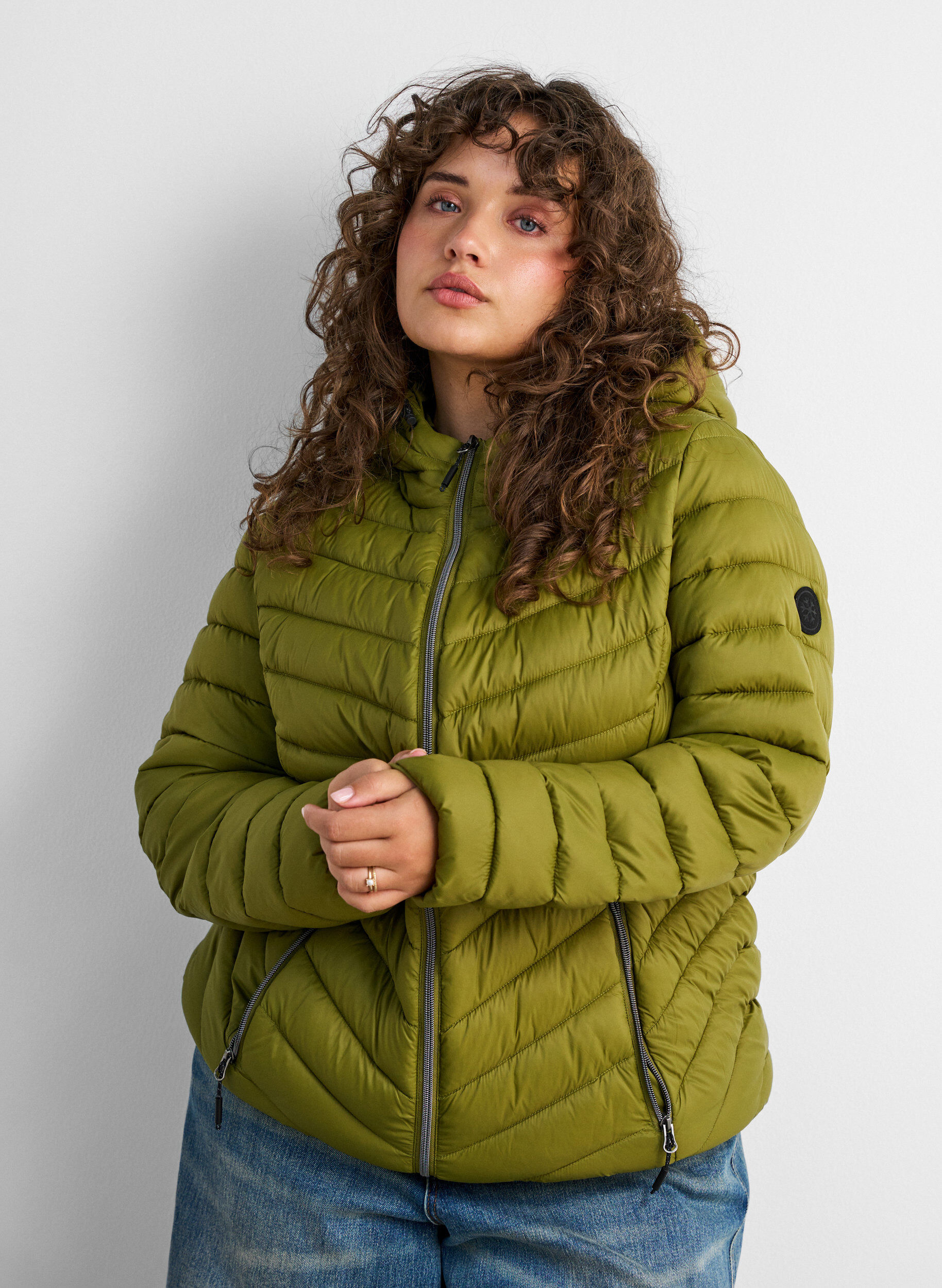 ZizziVeste l&eacute;g&egrave;re &agrave; capuche, Vert, Model image number 0