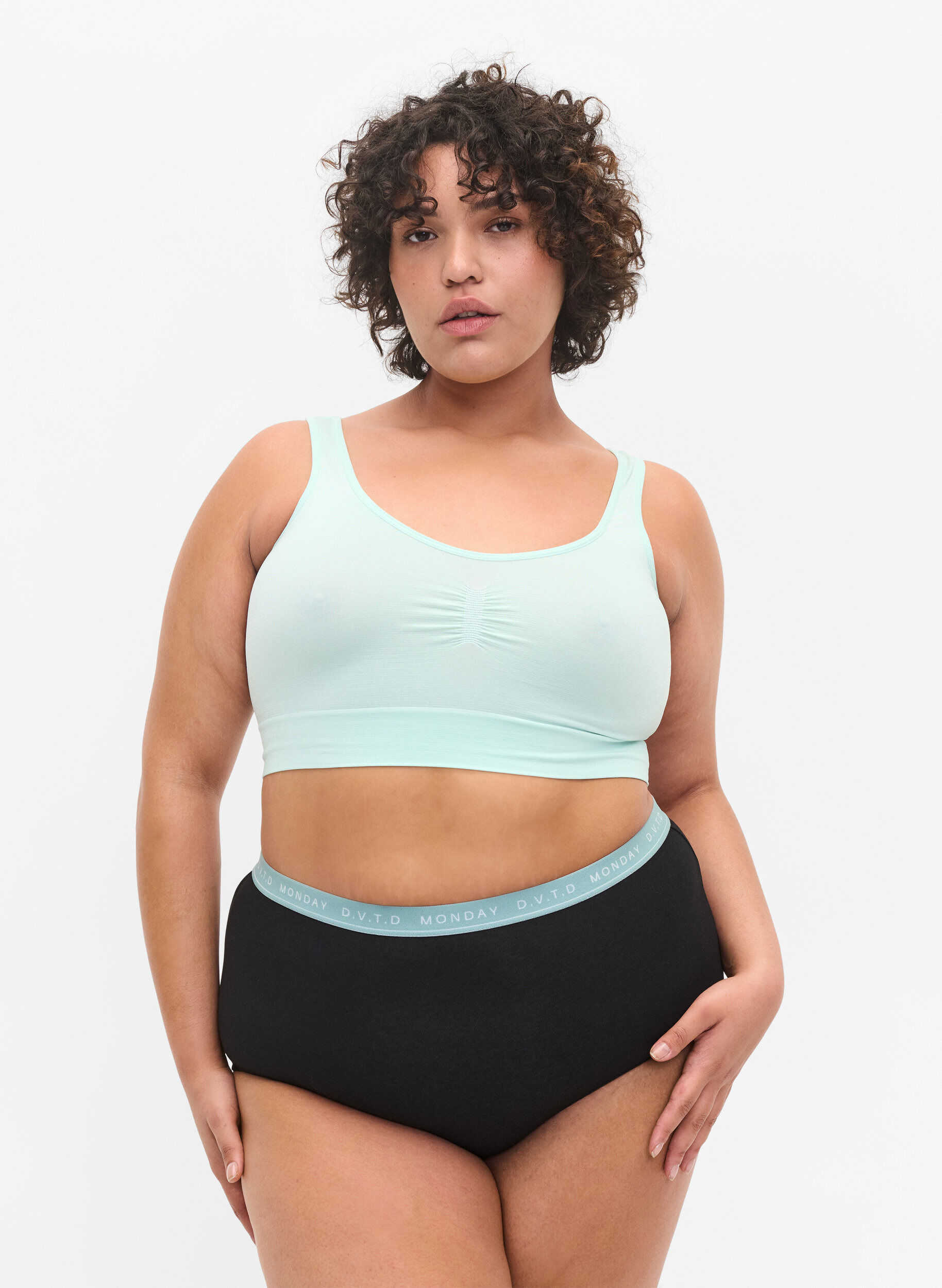 Zizzi Pack de 7 hipsters de Cotton avec inscription des jours de la semaine, Multi Pastel Pack, Model image number 0