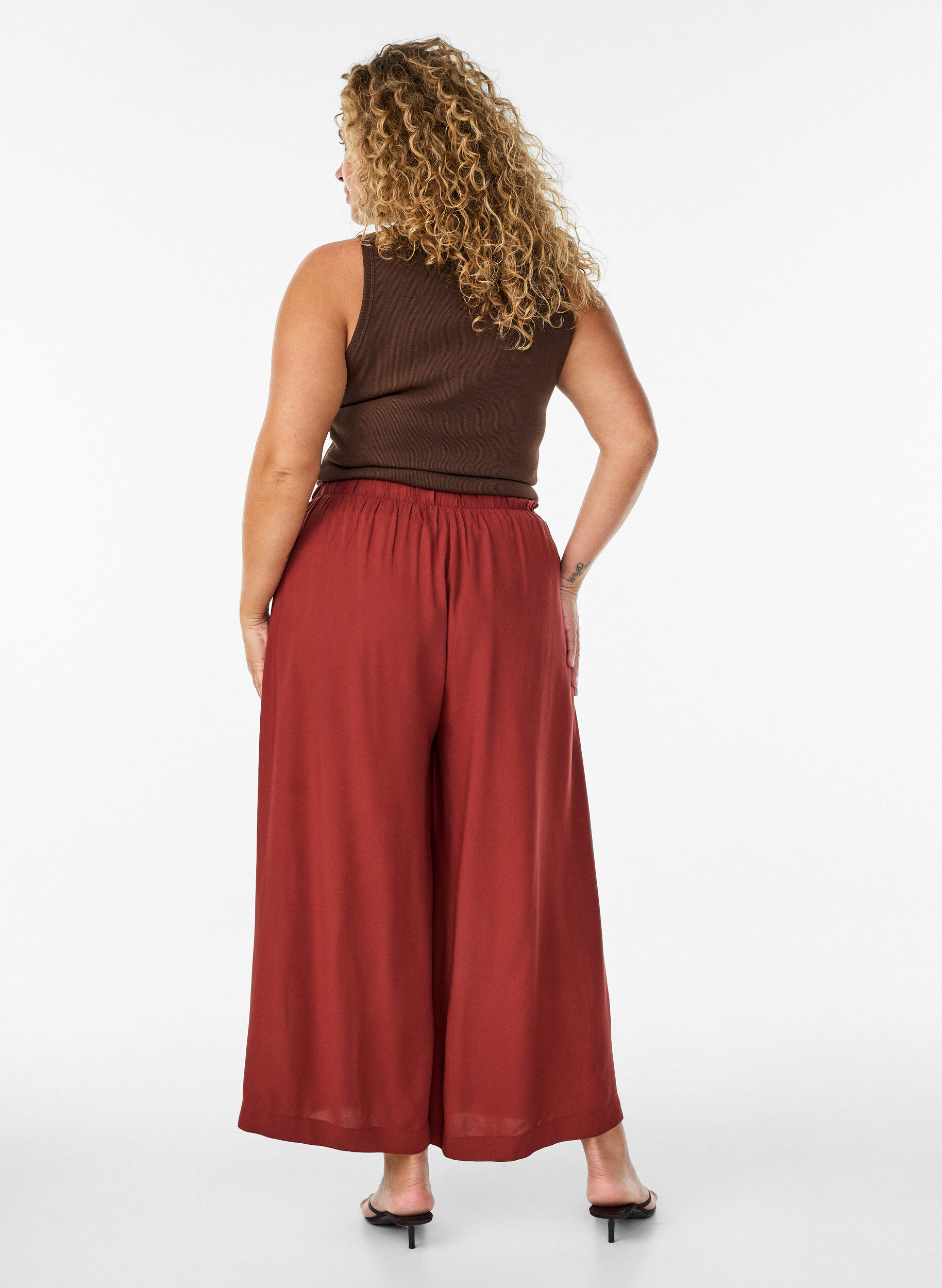 ZizziJupe-culotte en viscose avec une taille haute et une coupe ample, Bordeaux, Model image number 1
