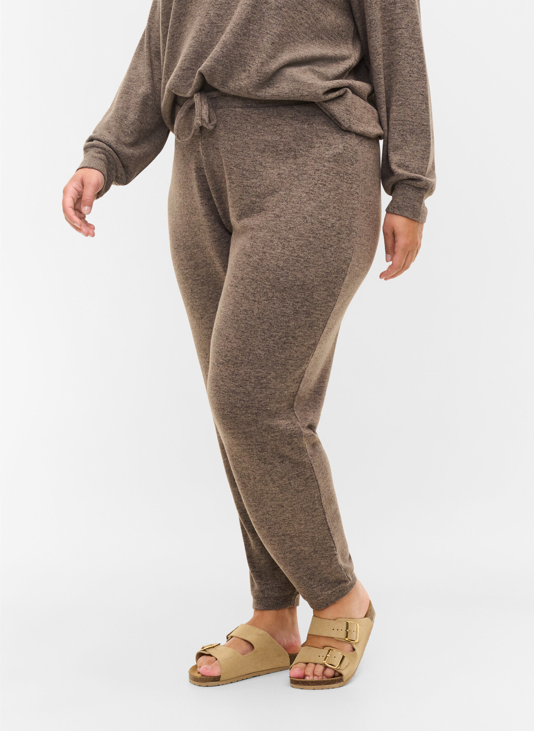 Zizzi Pantalon ample en viscose m&eacute;lang&eacute;e, Falcon Melange, Model image number 2