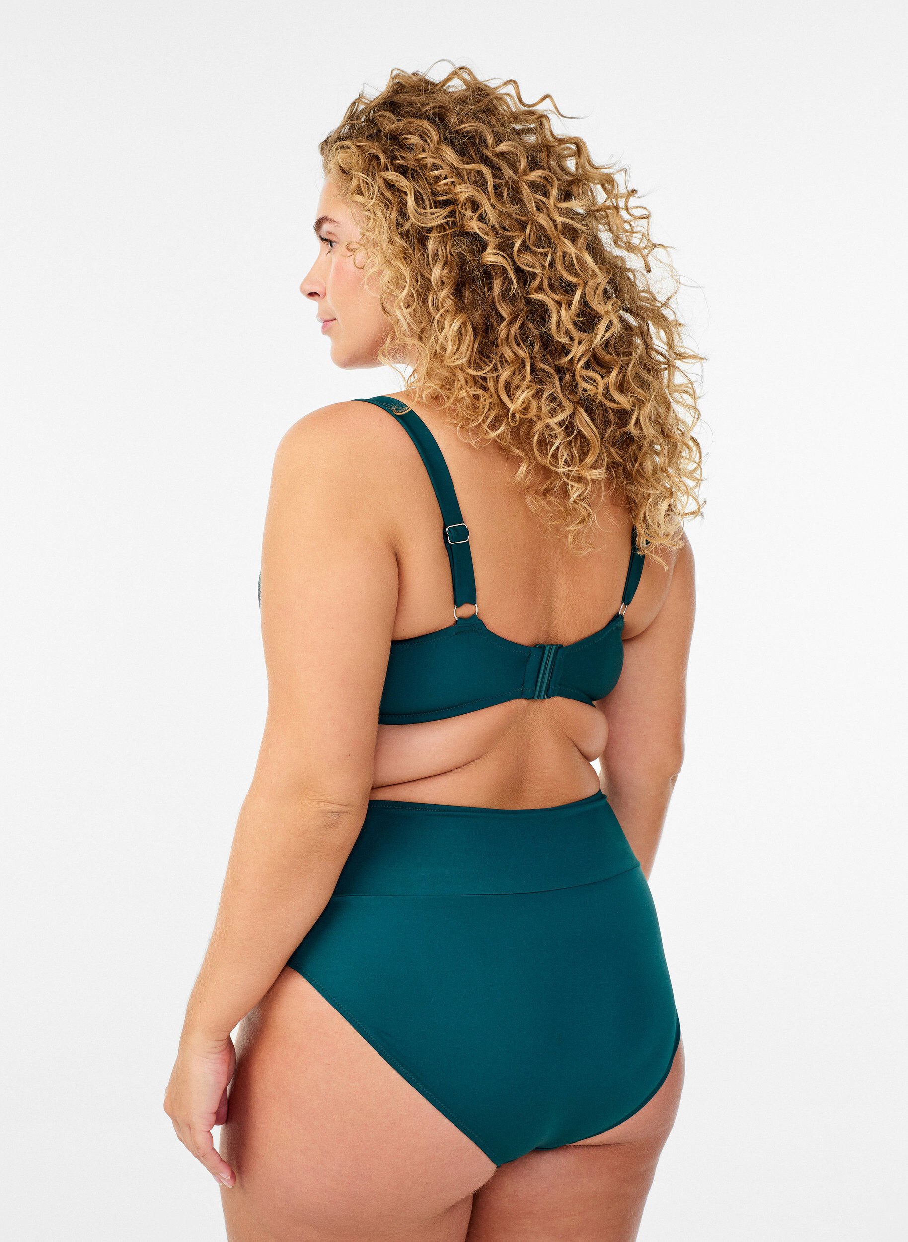 Zizzi Haut de bikini avec armatures et drap&eacute;, Vert, Model image number 2
