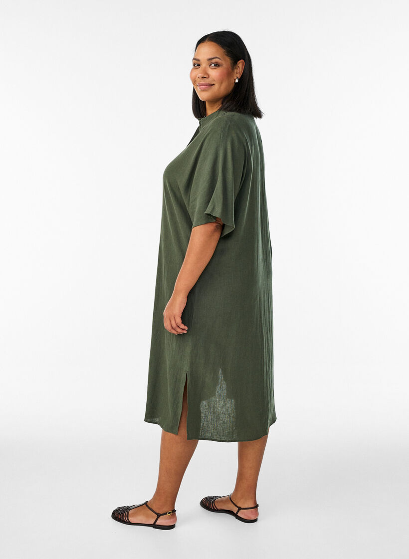Robe chemise en lin et viscose &agrave; manches courtes, Vert, Model image number 2