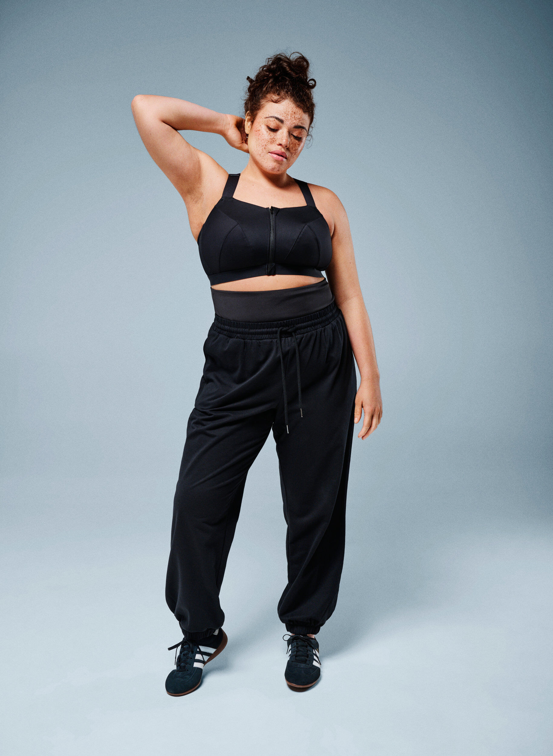 Pantalon de jogging avec une ceinture large