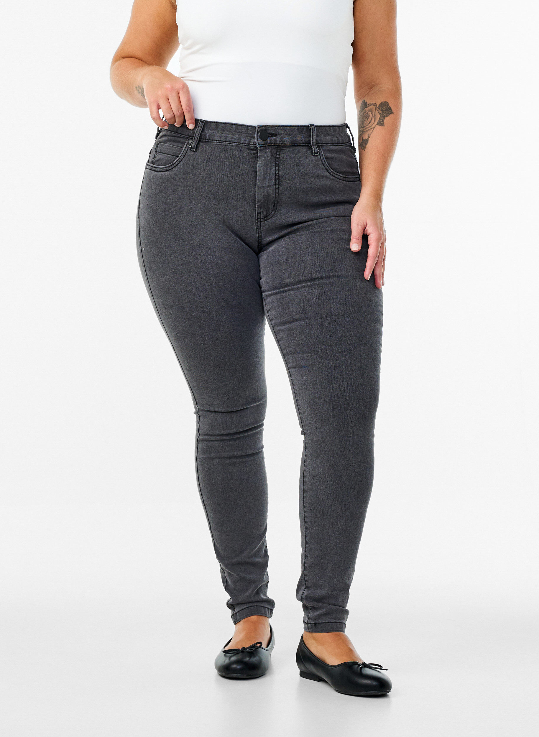 Zizzi Jean Amy super slim taille haute, Gris, Model image number 2