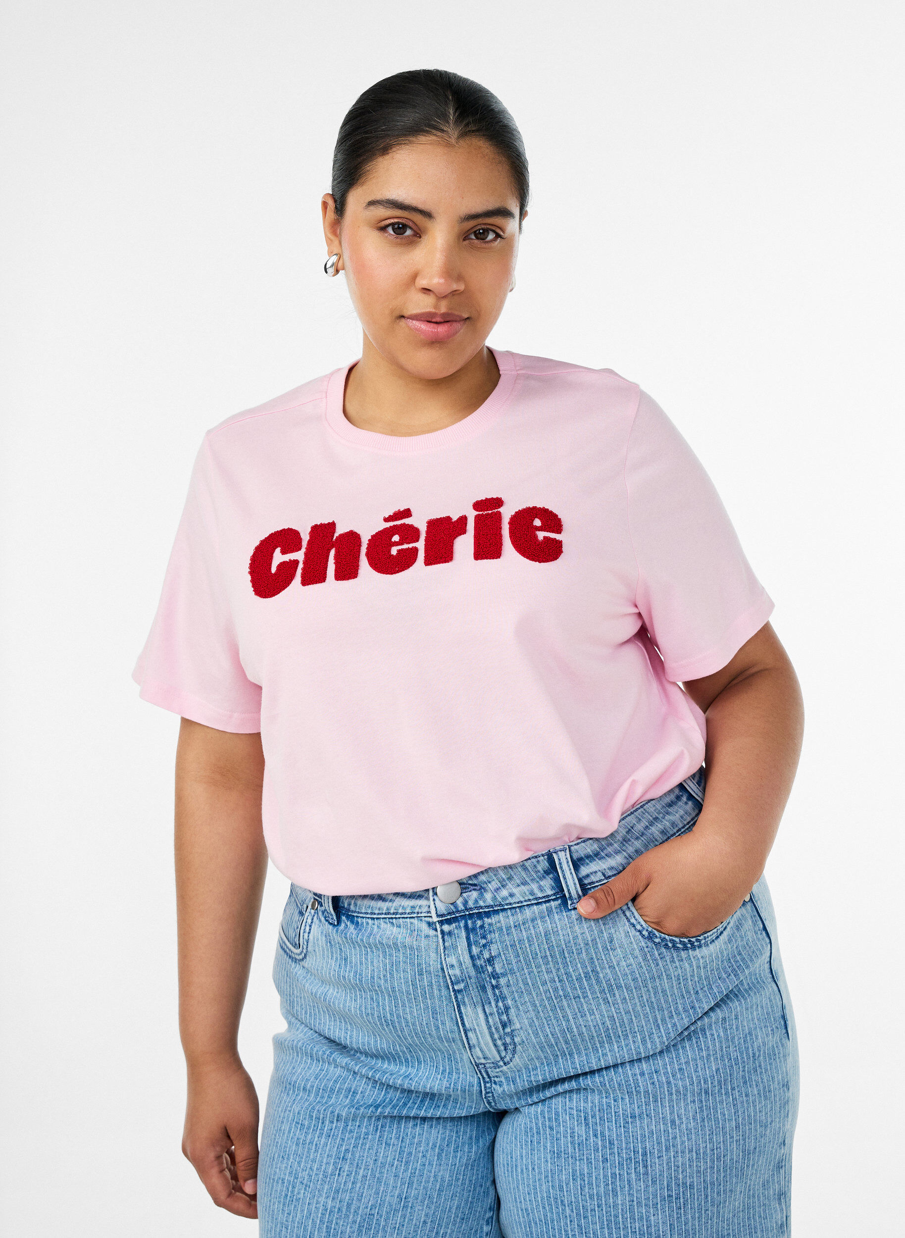 T-shirt en coton bio avec imprim&eacute; sur le devant, Rose, Model