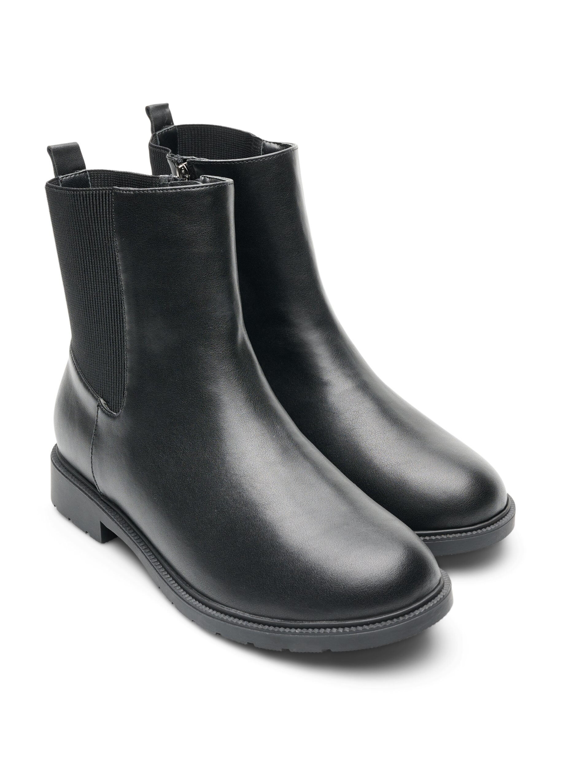 ZizziBottine Chelsea en cuir avec panneau &eacute;lastique, Noir, Packshot image number 1