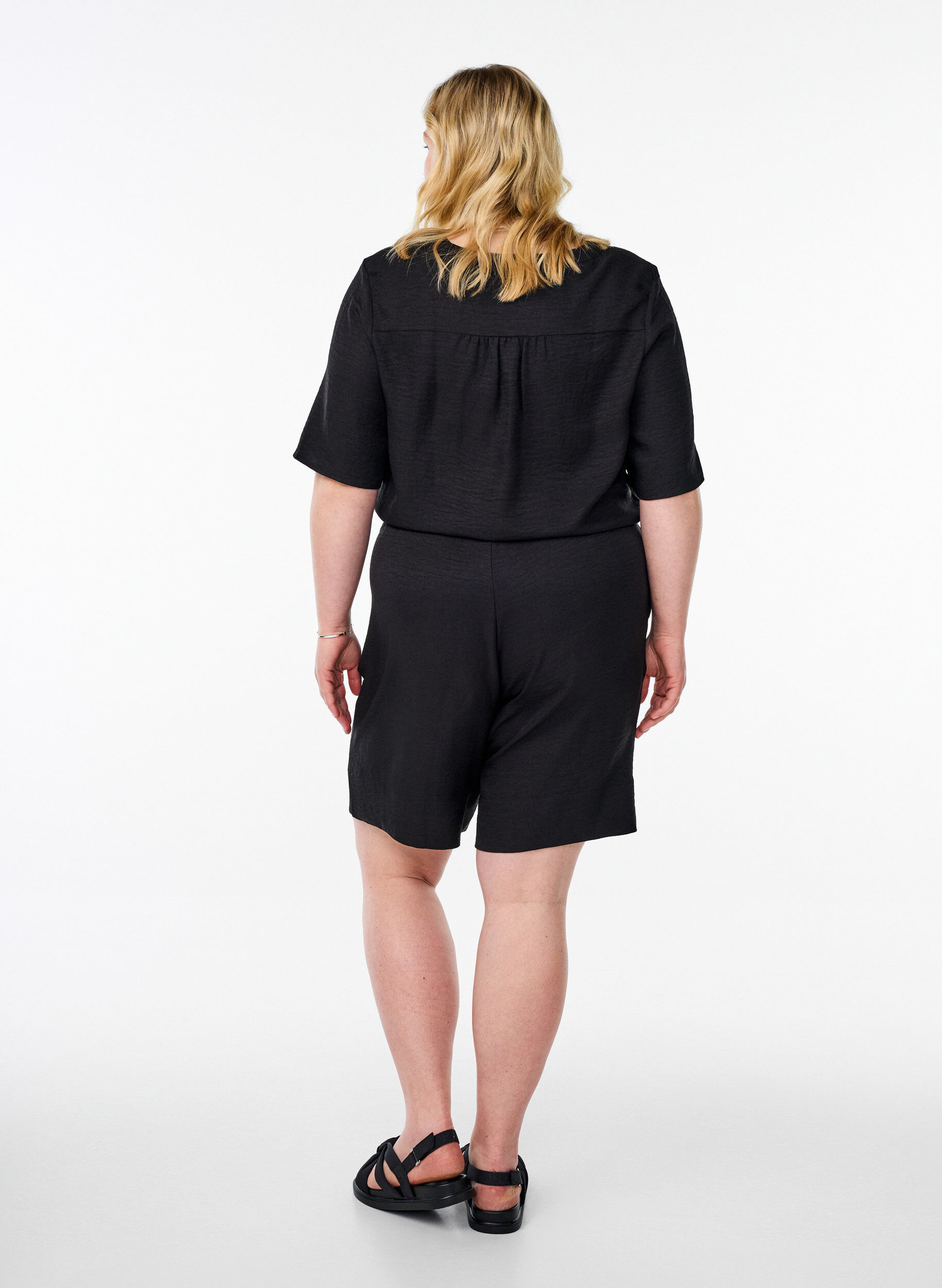 ZizziShort avec poches et taille haute, Noir, Model image number 2