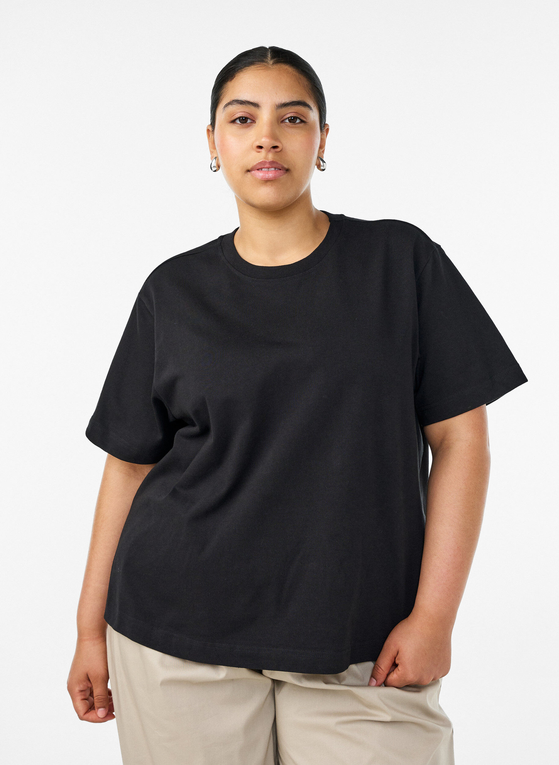 T-shirt coupe boxy en coton, Noir, Model