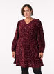 Robe courte &eacute;vas&eacute;e &agrave; sequins, Rouge, Model image number 0