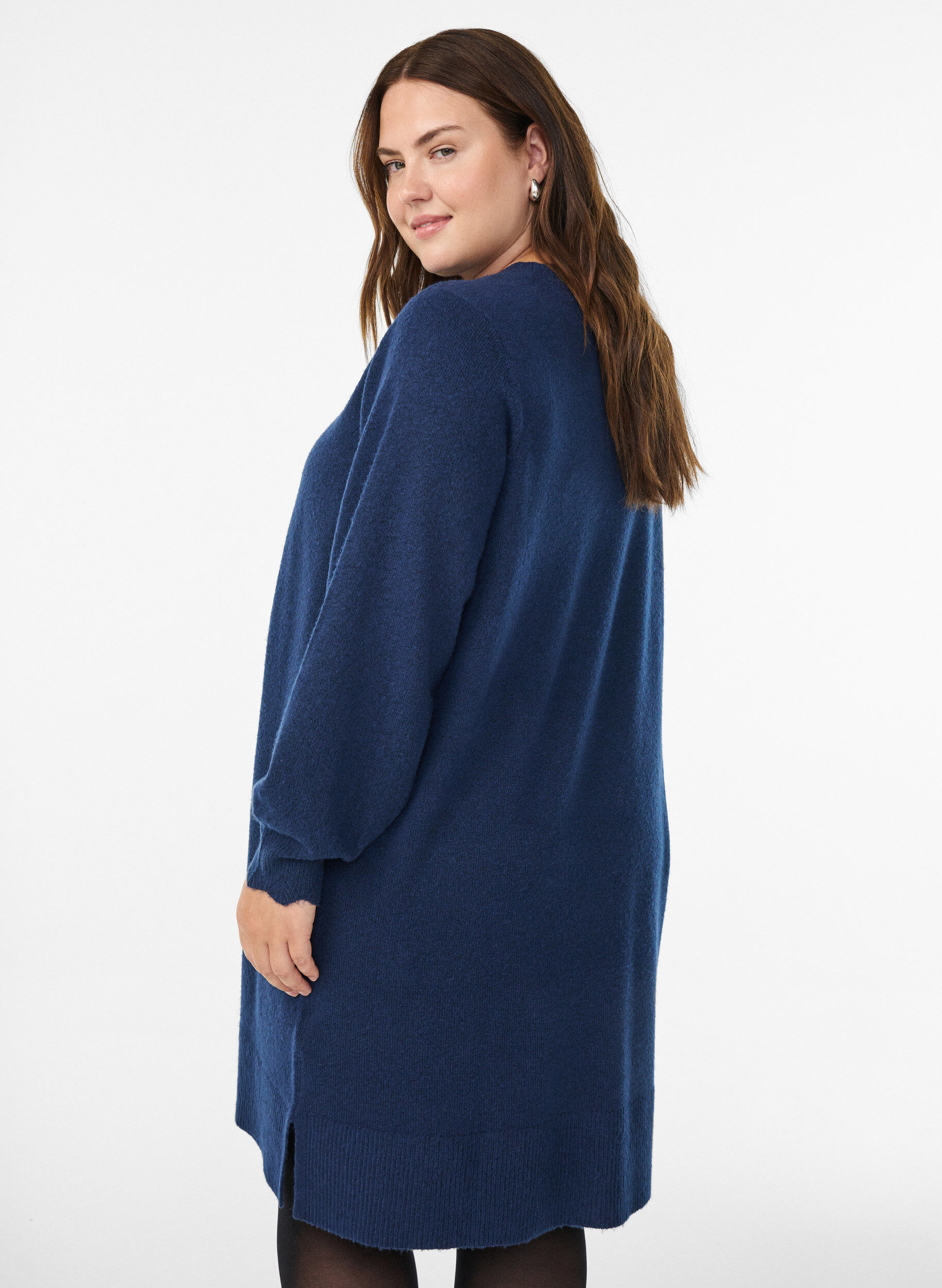 Zizzi Robe courte en maille avec ourlet ondul&eacute; et fentes, Bleu, Model image number 2