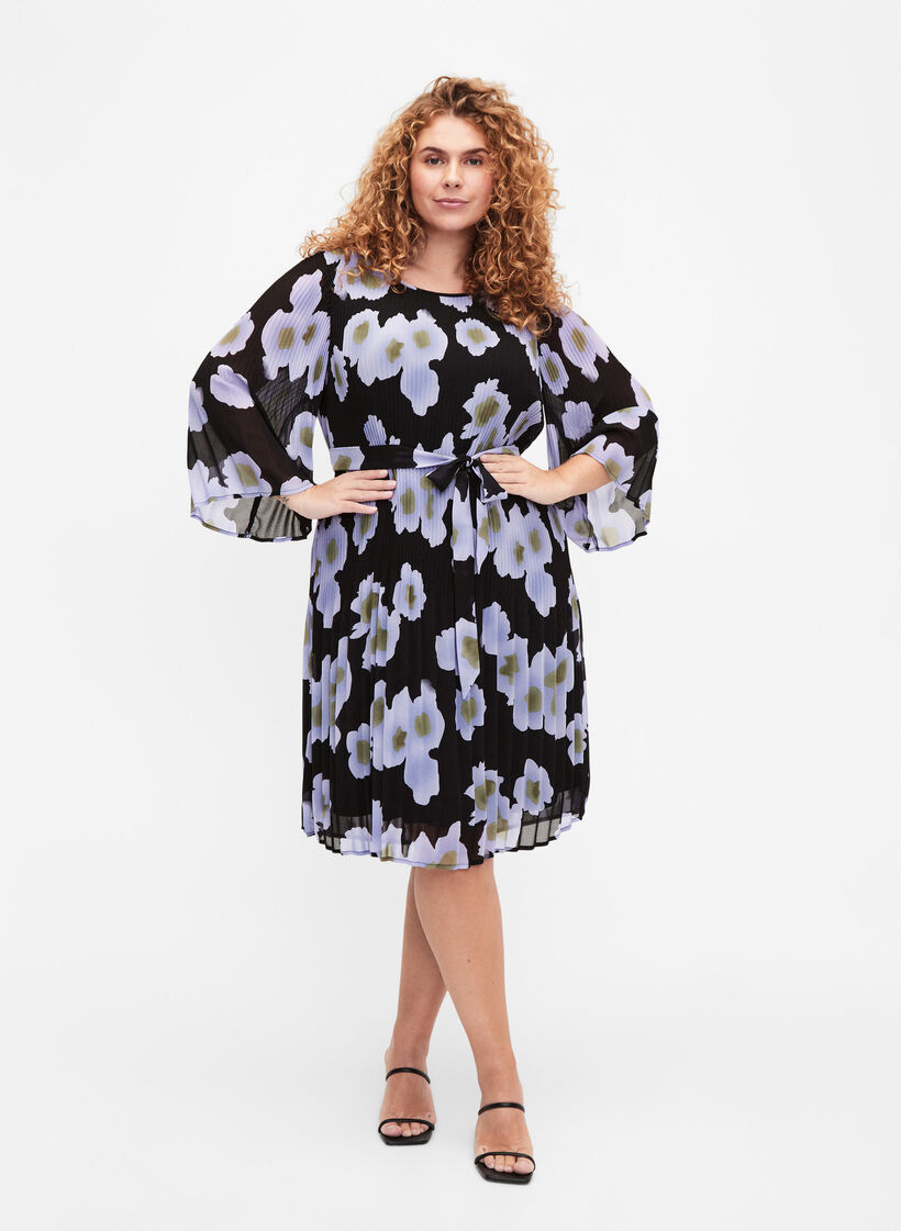 Robe plissée imprimée avec lien à nouer, Black w. Floral, Model image number 2