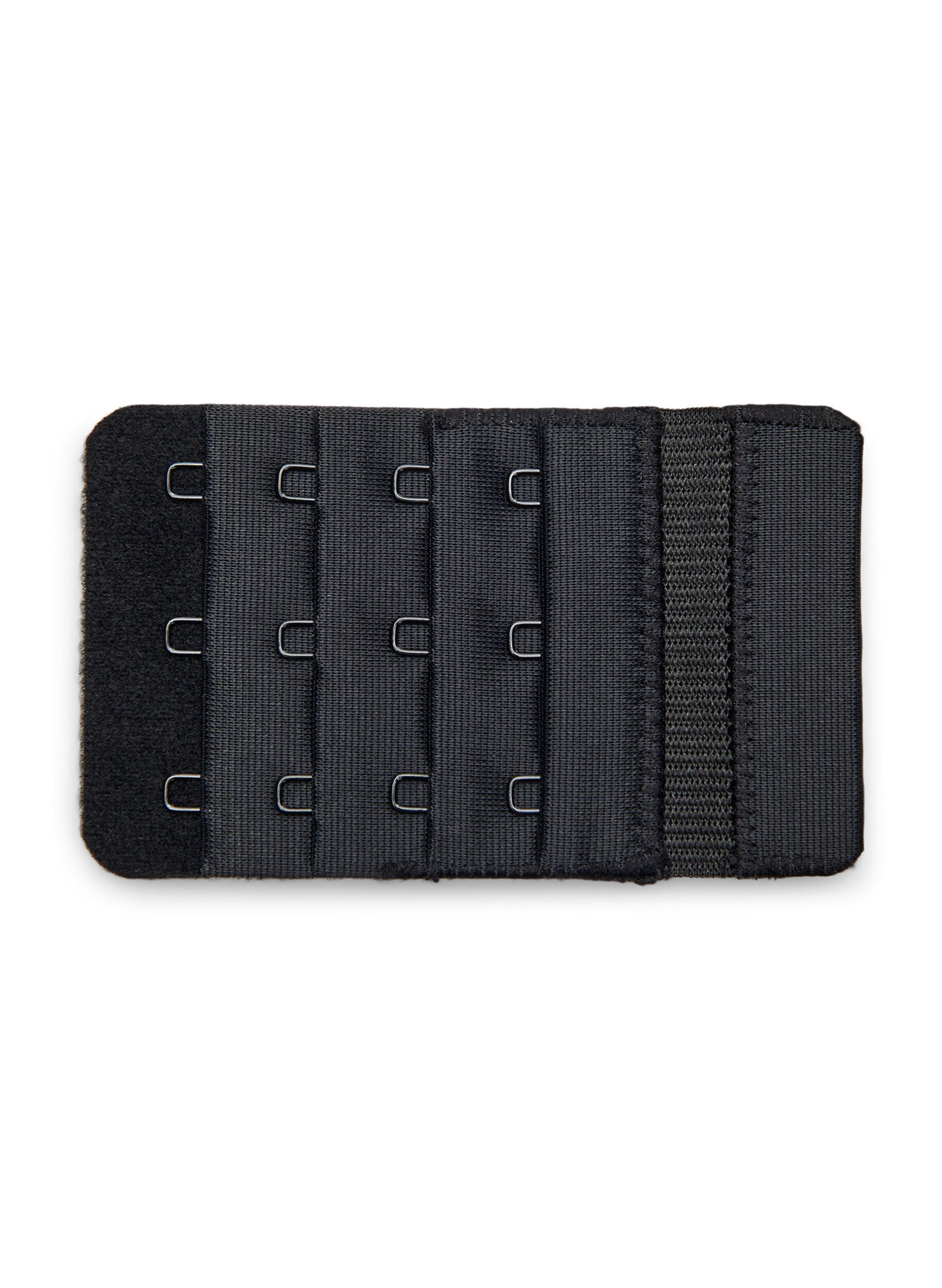 Extenseur de soutien-gorge comportant trois crochets