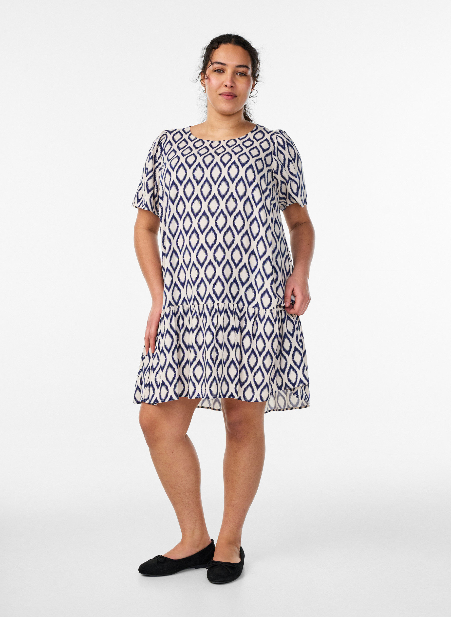 ZizziRobe en viscose avec d&eacute;coupe, Bleu, Model image number 1