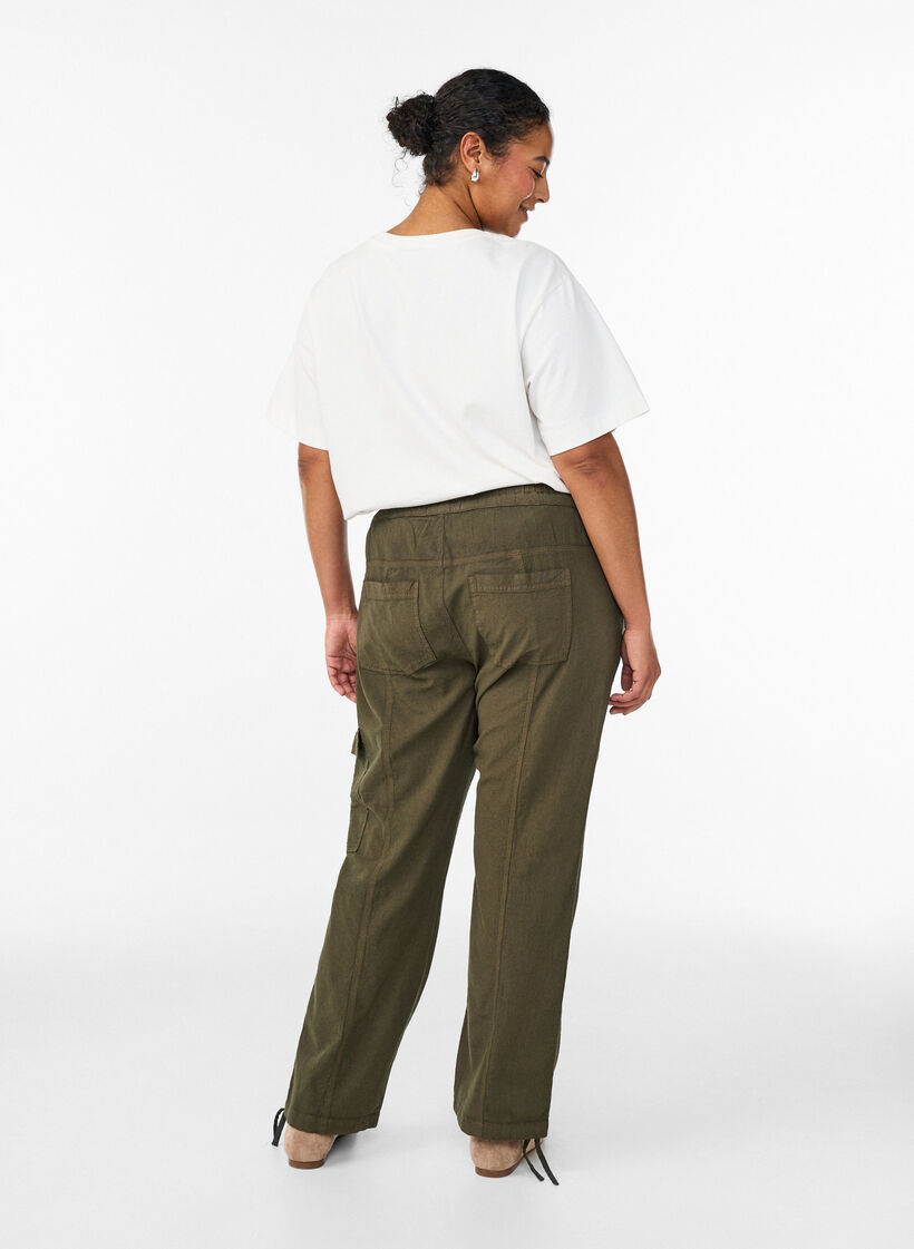 Pantalon cargo ample en coton, Vert fonc&eacute;, Model image number 1