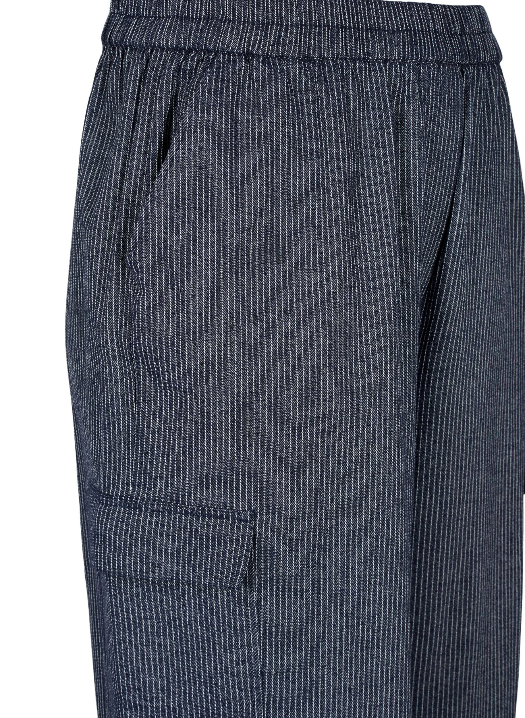 Zizzi Pantalon cargo en coton ray&eacute;, Dark Blue Stripe, Packshot image number 2