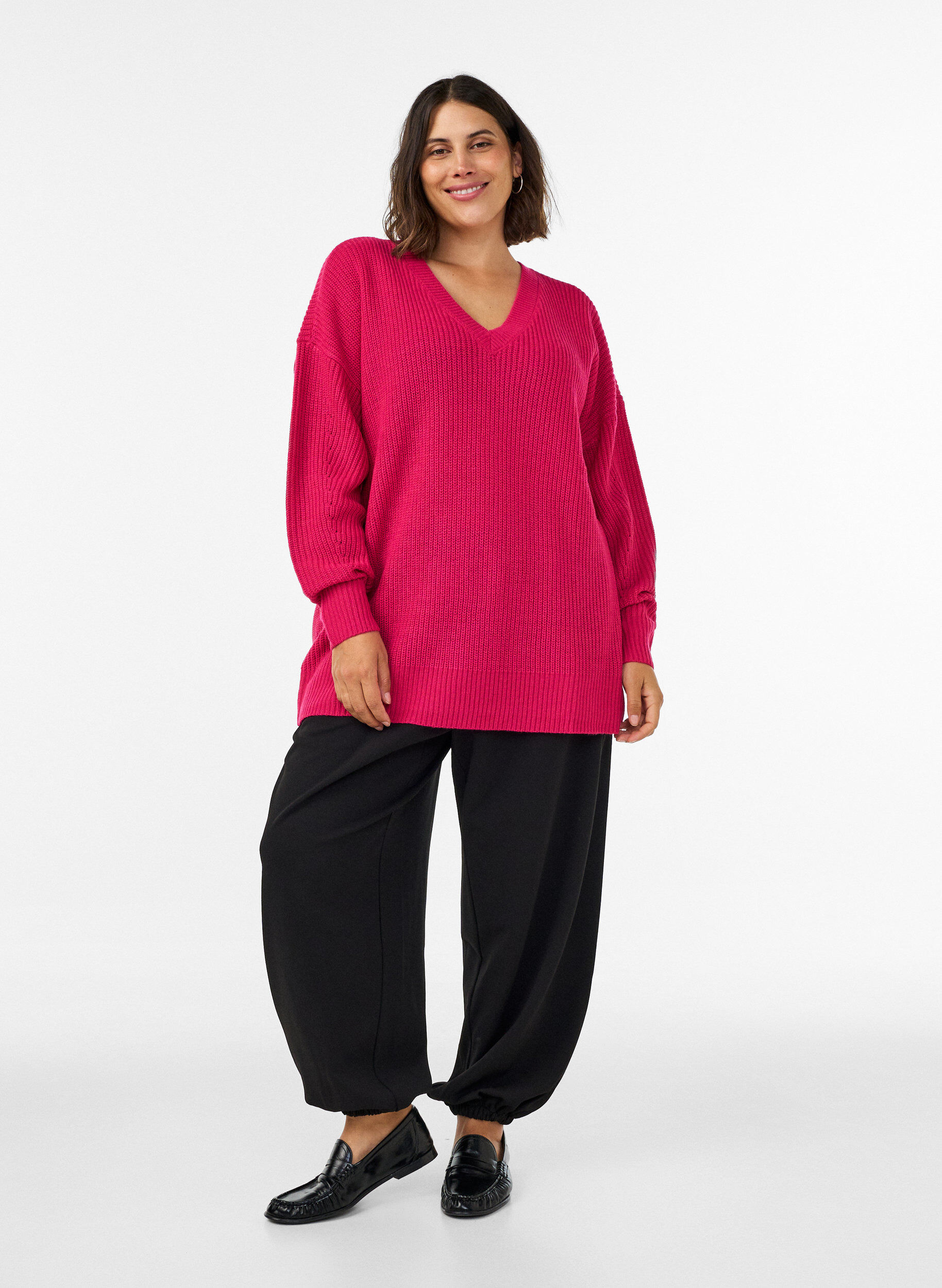 ZizziBlouse longue en maille c&ocirc;tel&eacute;e avec col en V, Rose, Model image number 1
