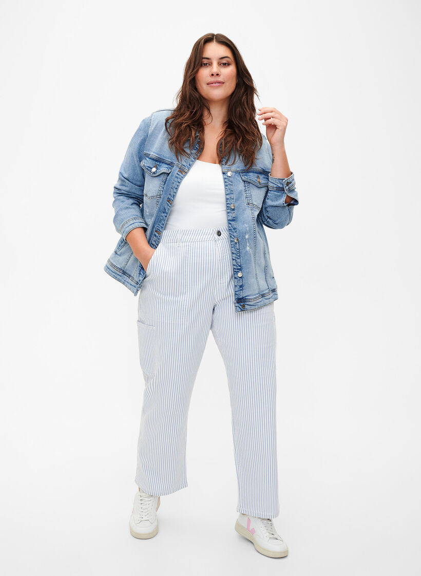Veste courte en jean en coton, Light blue denim, Model image number 2