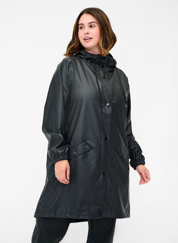 Veste de pluie avec capuche et fermeture boutonnée, Black, Model image number 0