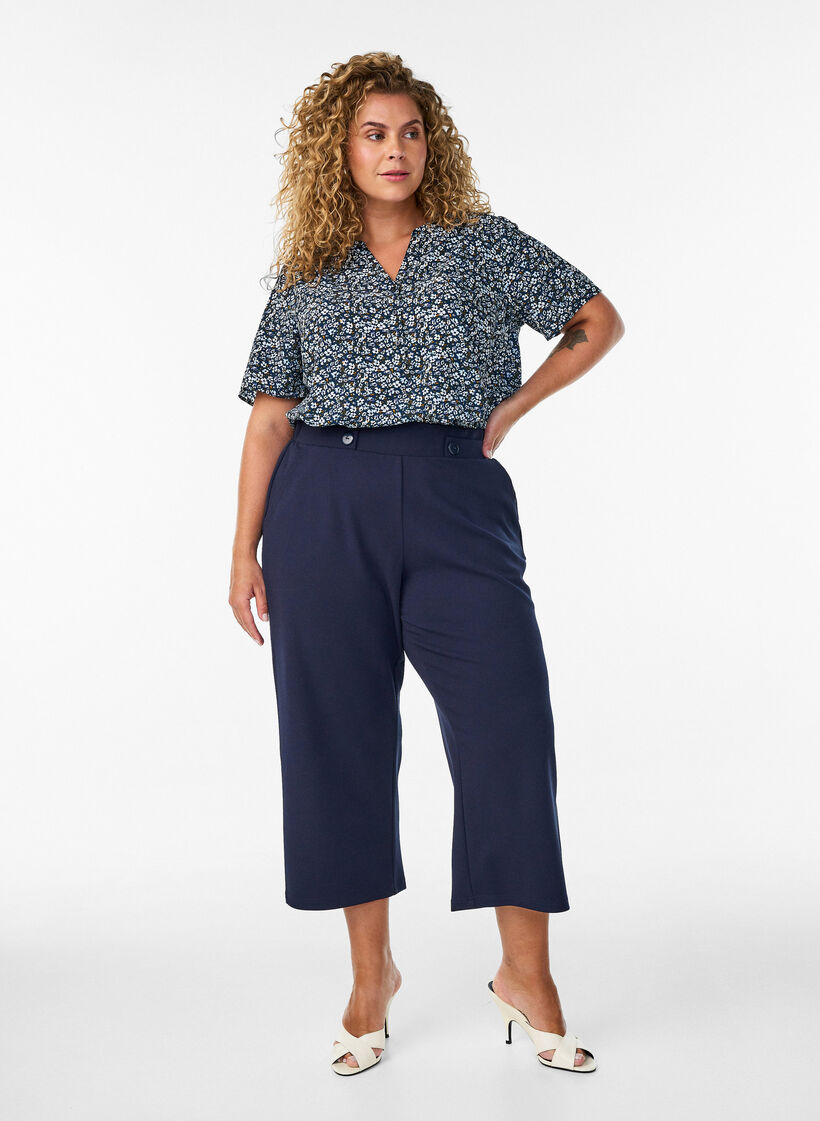 Pantalon 7/8 &agrave; coupe ample, Bleu, Model image number 0