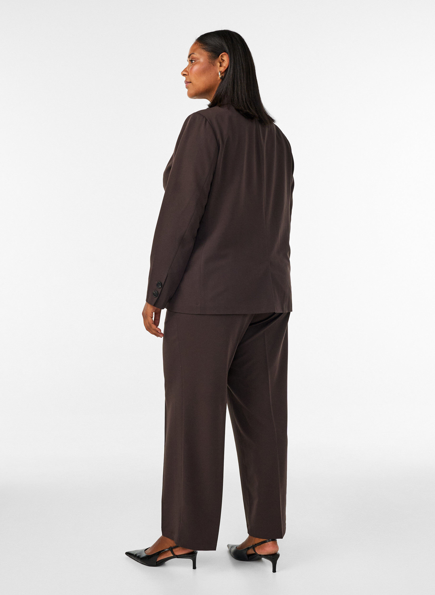 ZizziPantalon de tailleur taille haute avec plis marqu&eacute;s, Marron, Model image number 1