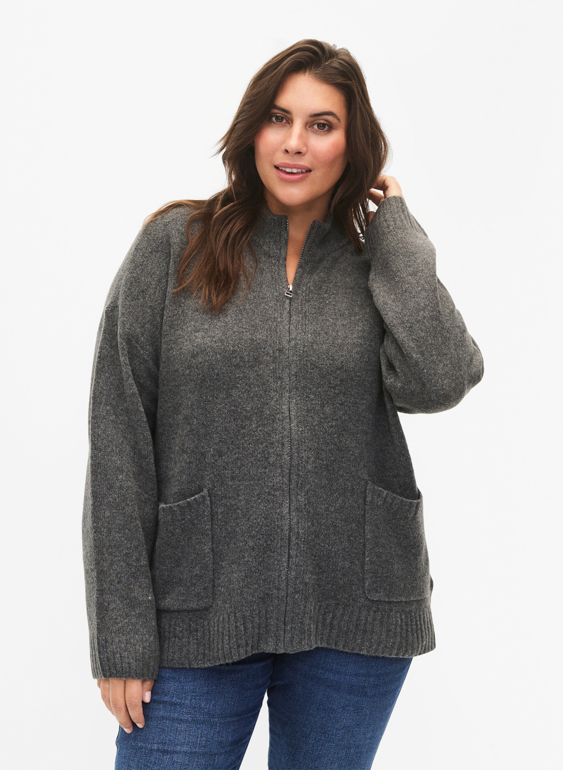Zizzi Cardigan en tricot avec fermeture &eacute;clair et poches, Dark Grey Melange, Model image number 0