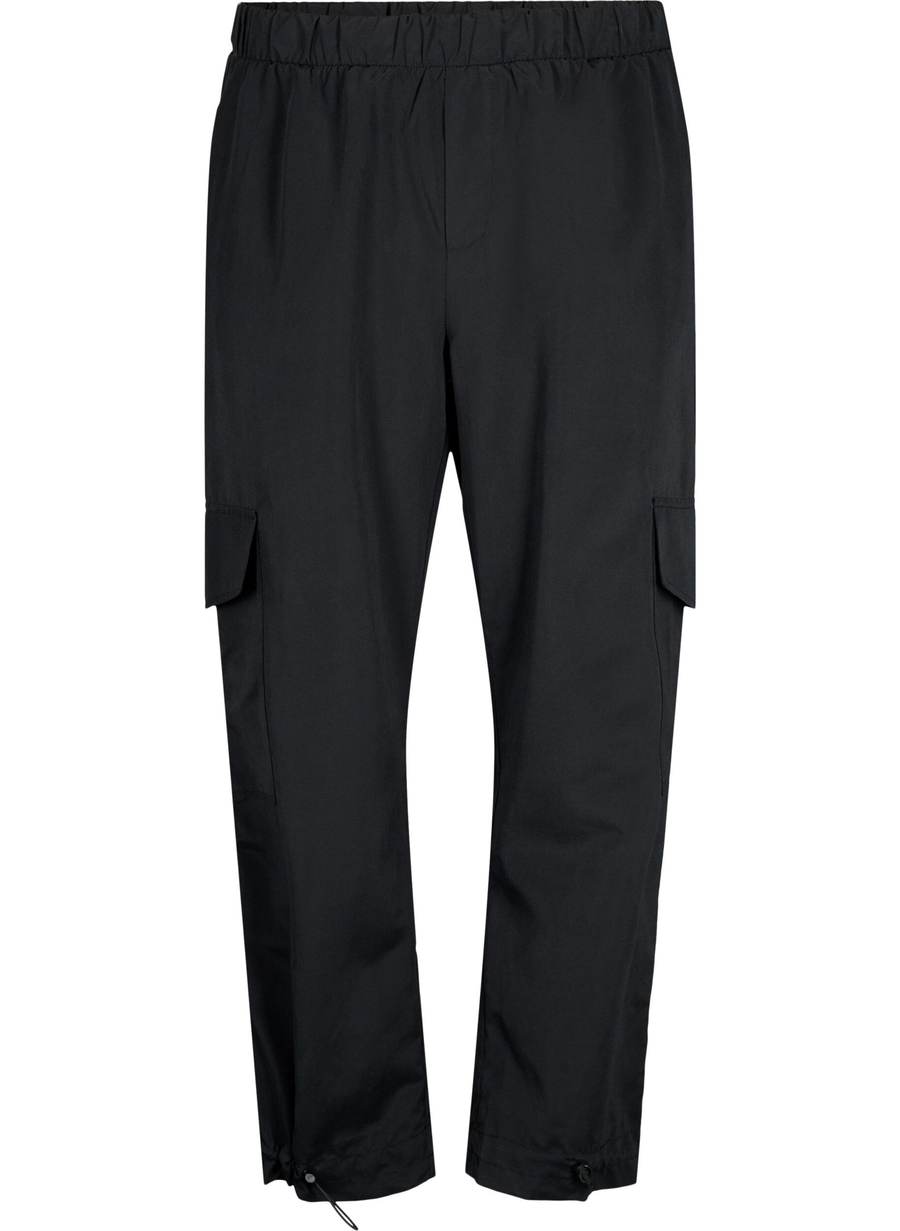 Zizzi Pantalon cargo court avec &eacute;lastique r&eacute;glable, Black, Packshot image number 0