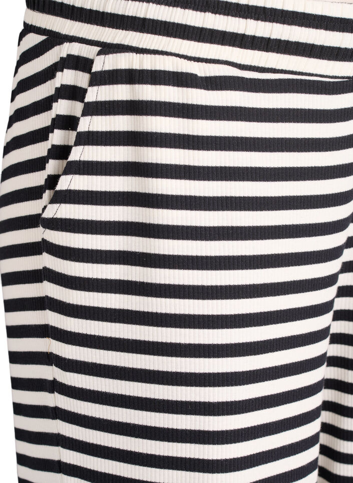 Pantalon de pyjama ray&eacute; &agrave; taille haute et coupe ample, Noir, Packshot image number 2