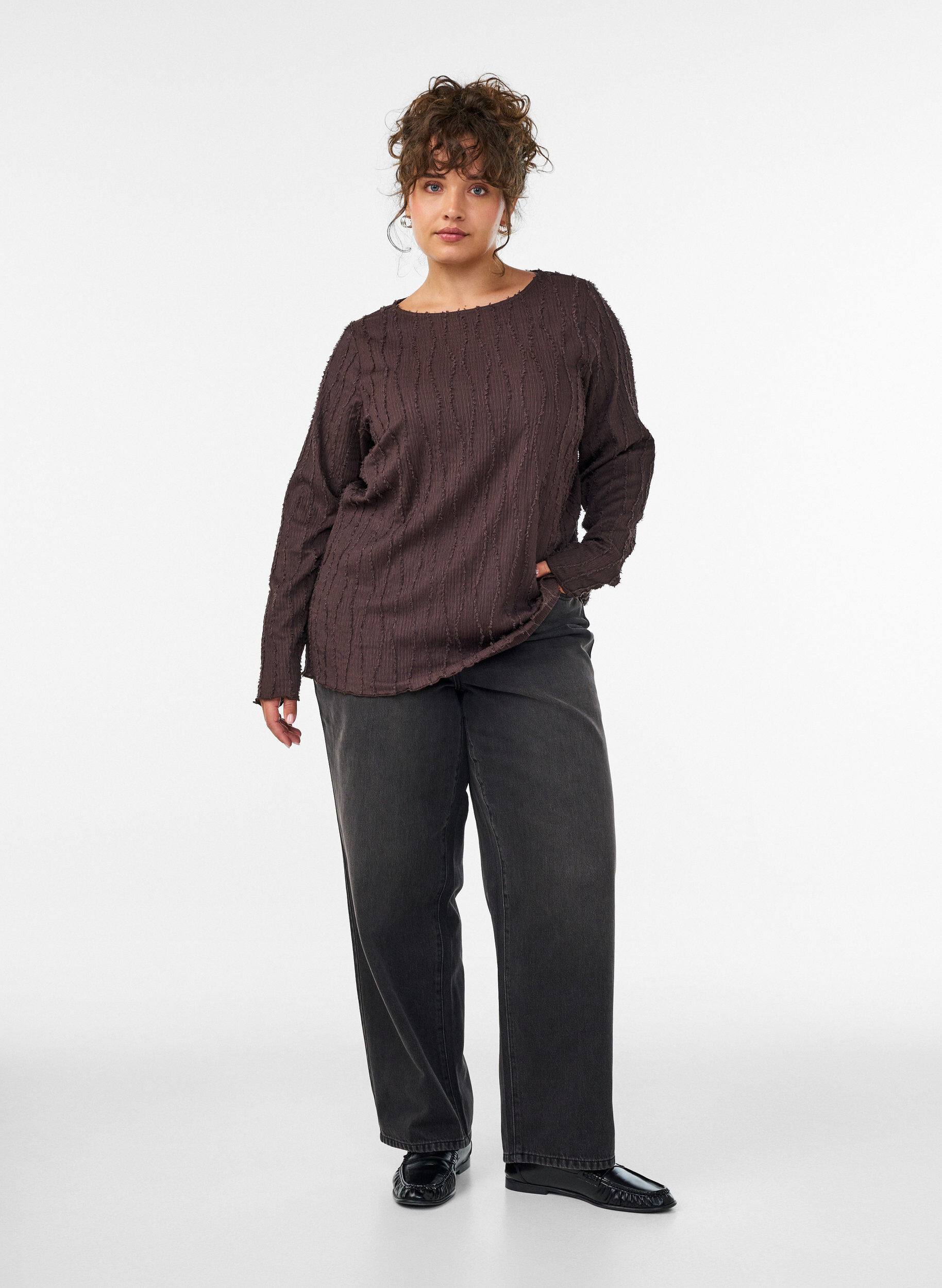 ZizziBlouse en jersey ondul&eacute;, Marron, Model image number 1