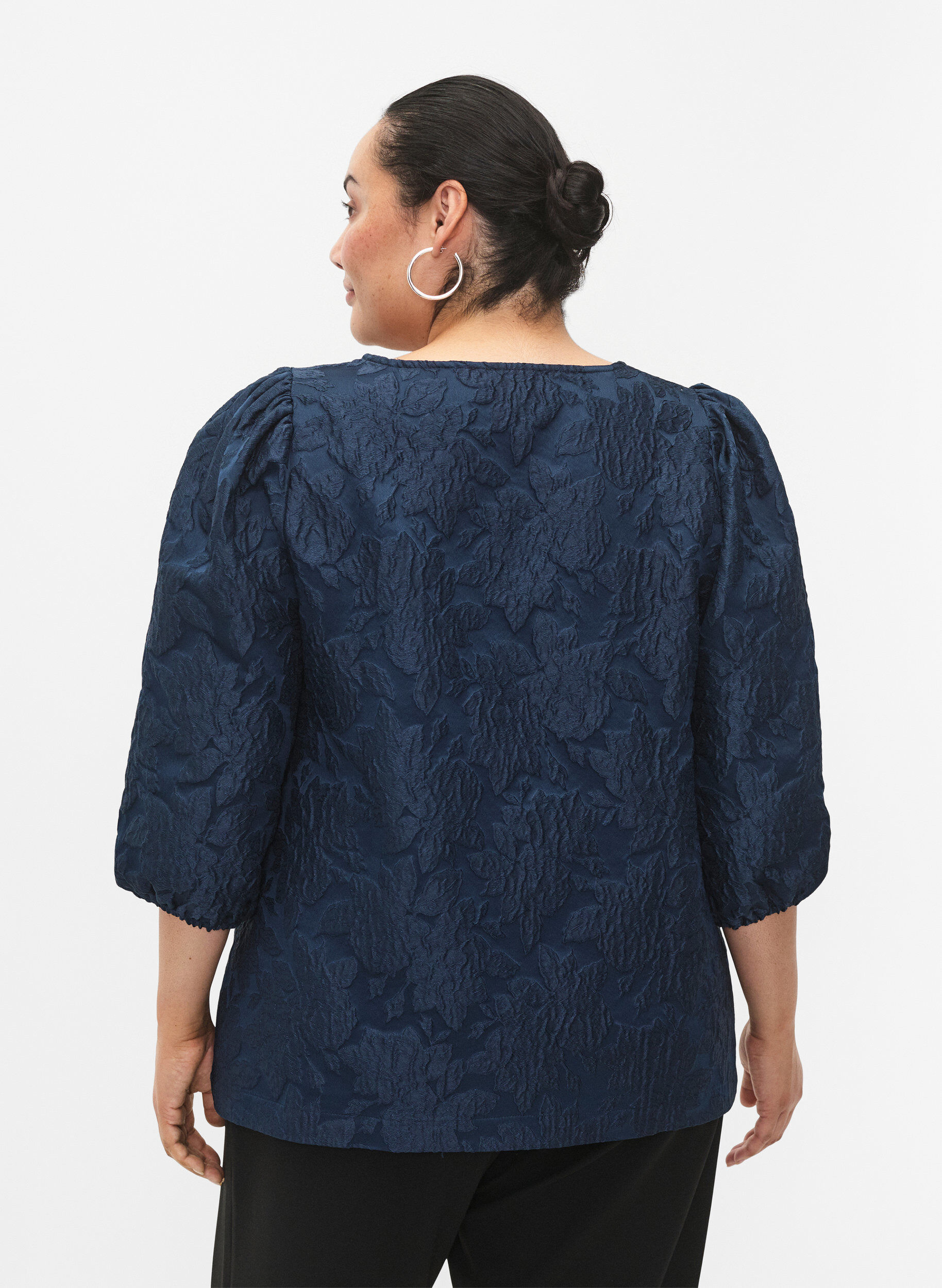 Zizzi Blouse jacquard avec manches 3/4, Titan, Model image number 1