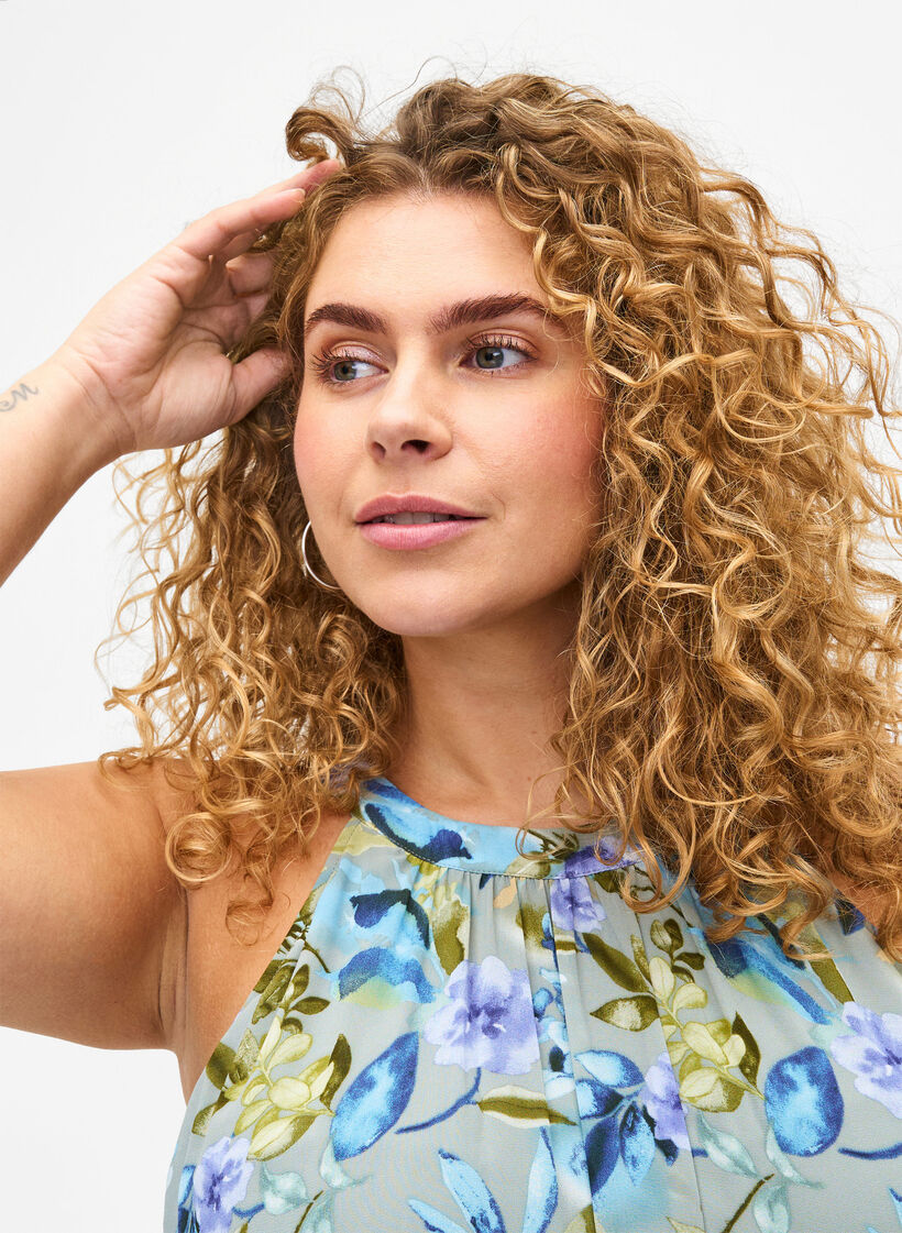 Robe longue dos nu à motif floral, Wrought Iron AOP, Model image number 3