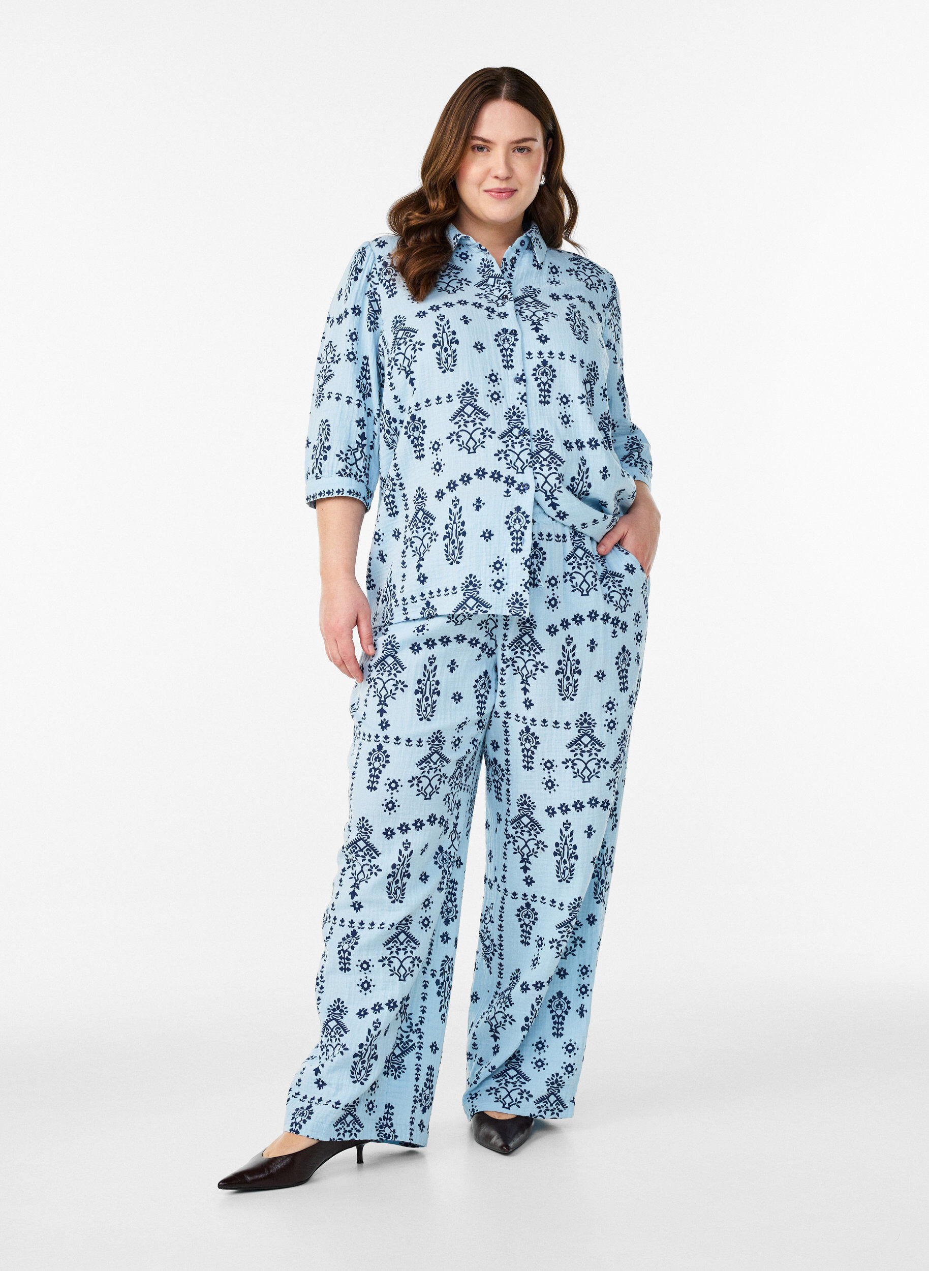 Zizzi Chemisier &agrave; manches 3/4, Bleu Clair, Model image number 1