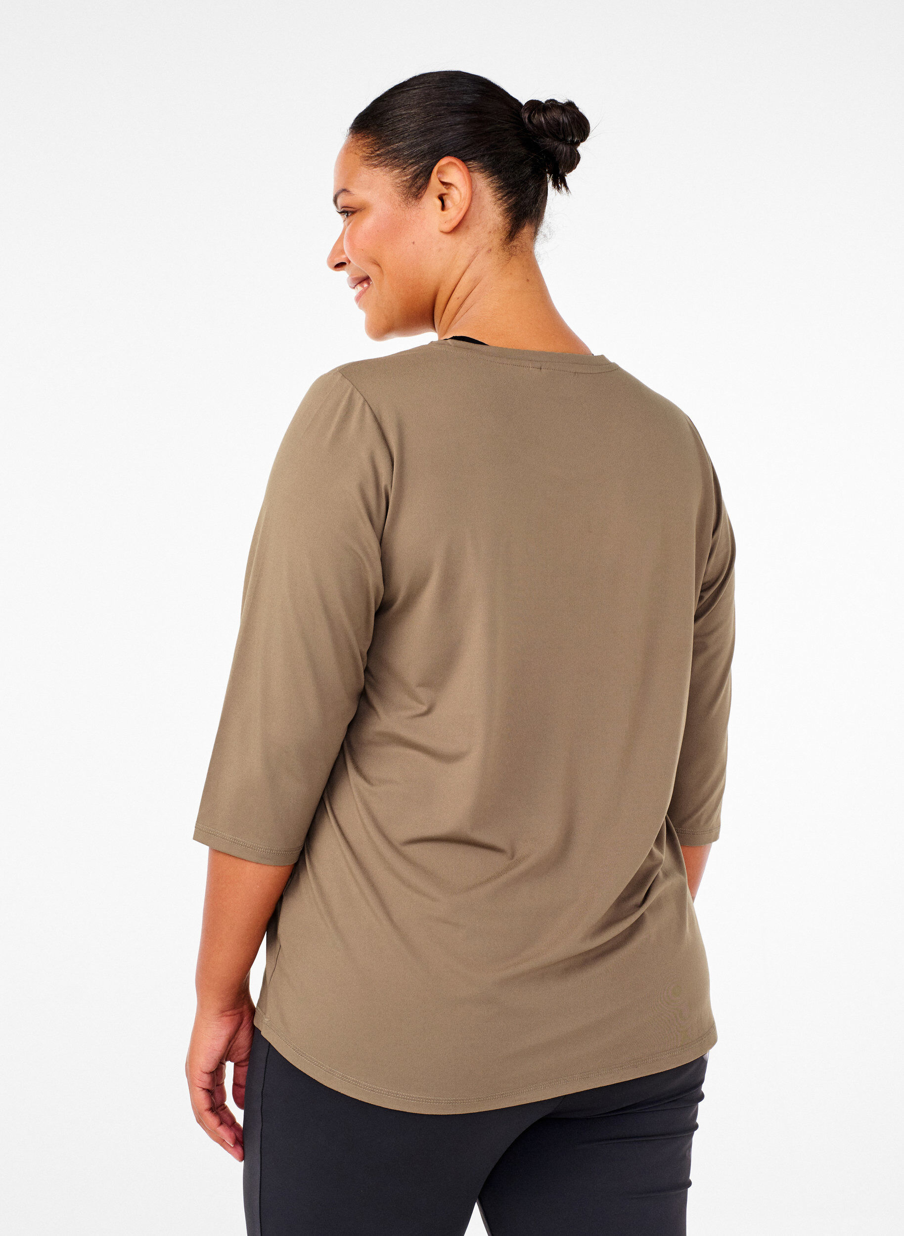 Zizzi Haut de sport avec manches 3/4, Beige, Model image number 2